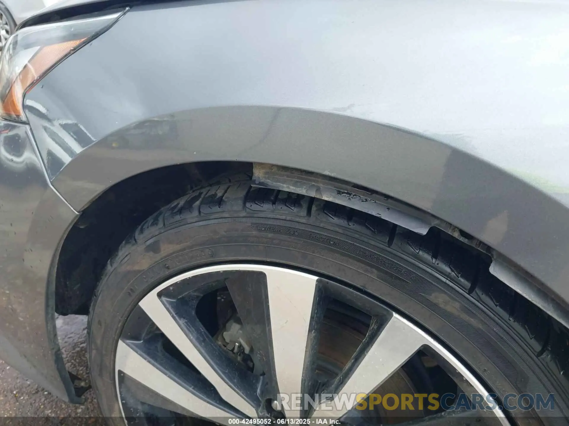 6 Photograph of a damaged car 1N4BL4CV0LN320723 NISSAN ALTIMA 2020