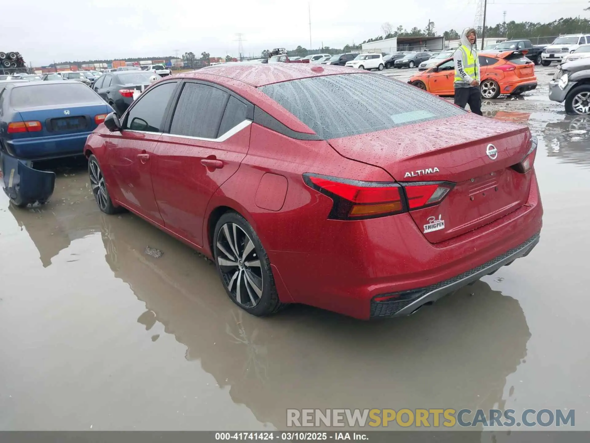 3 Photograph of a damaged car 1N4BL4CV1LC100891 NISSAN ALTIMA 2020