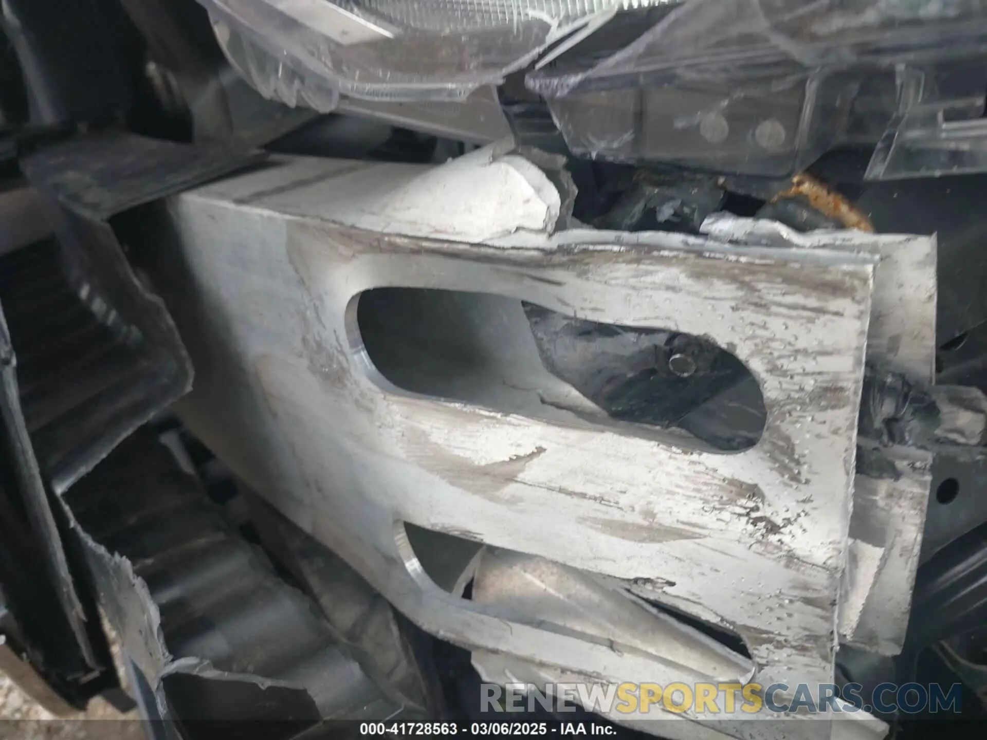 18 Photograph of a damaged car 1N4BL4CV1LC141554 NISSAN ALTIMA 2020