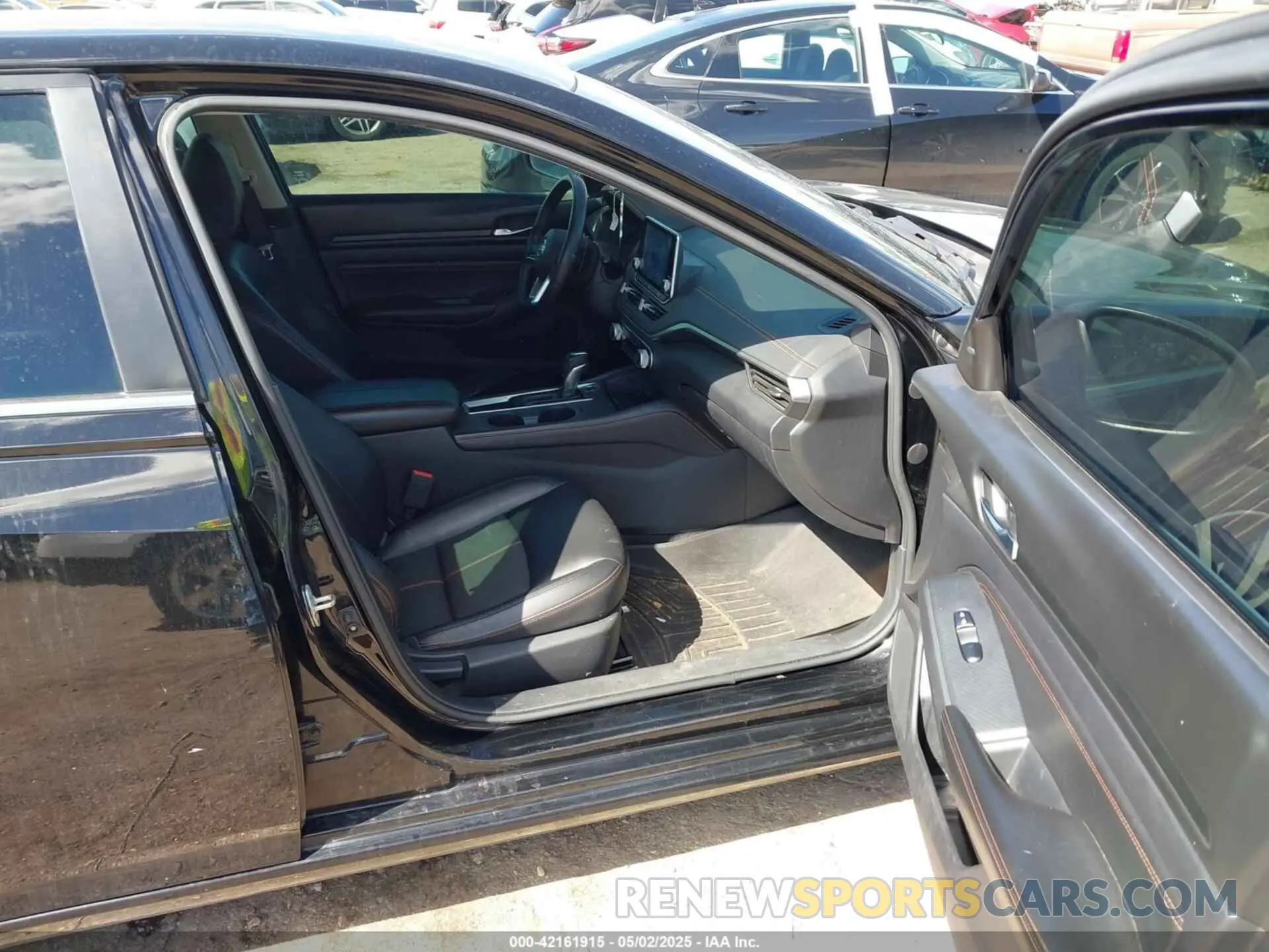 5 Photograph of a damaged car 1N4BL4CV1LC234428 NISSAN ALTIMA 2020
