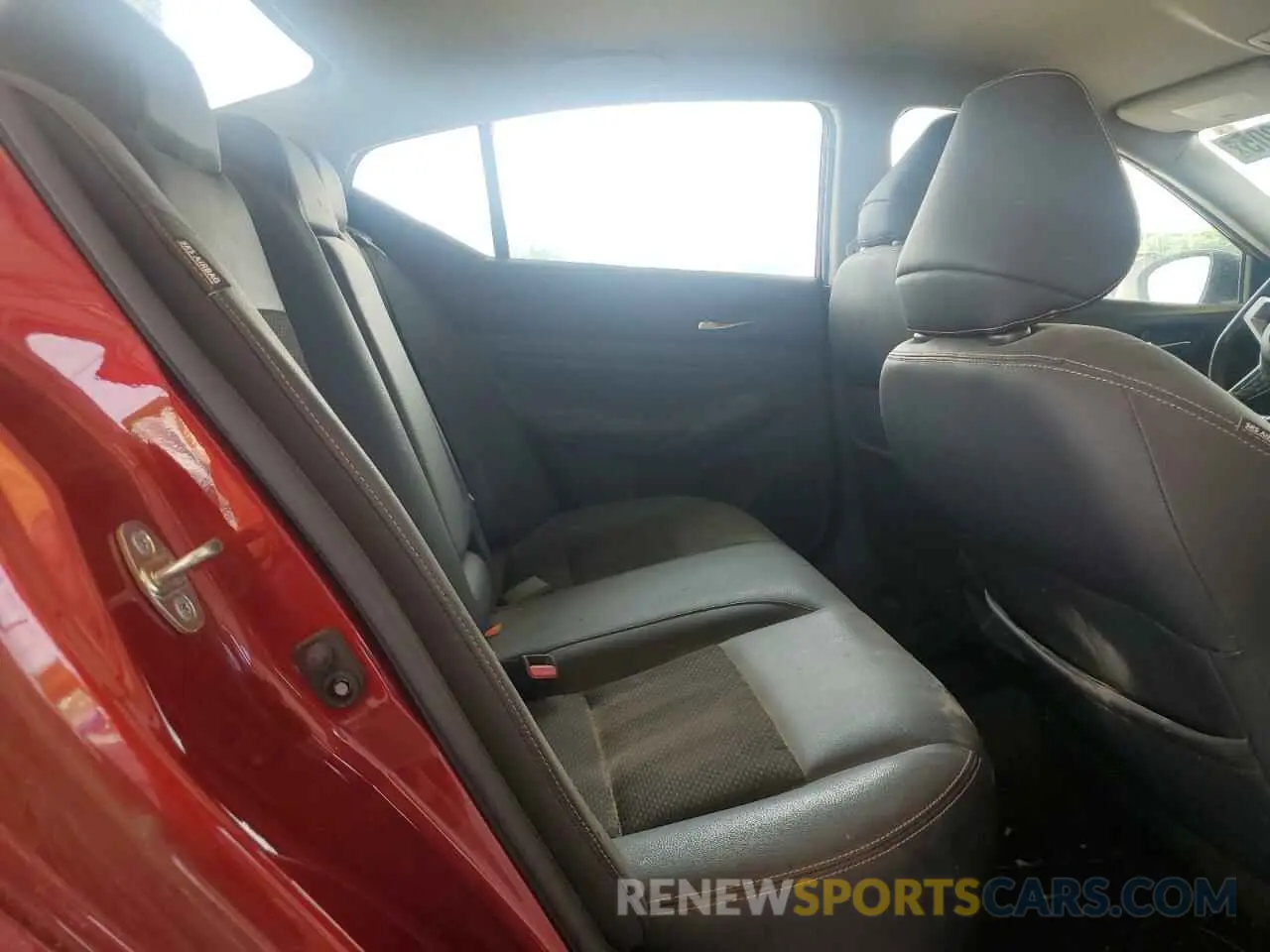 10 Photograph of a damaged car 1N4BL4CV1LC263959 NISSAN ALTIMA 2020