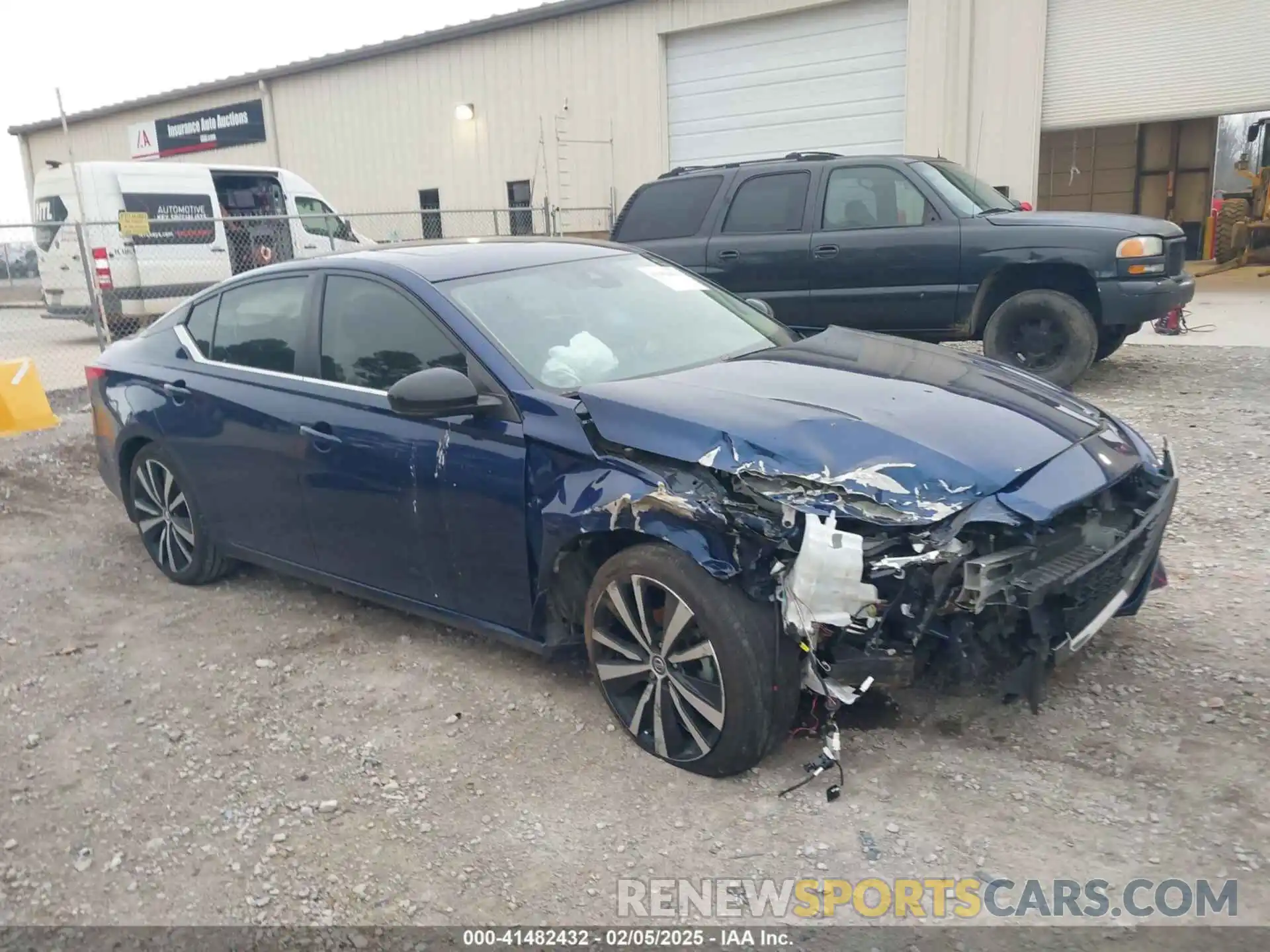 1 Photograph of a damaged car 1N4BL4CV1LC283483 NISSAN ALTIMA 2020