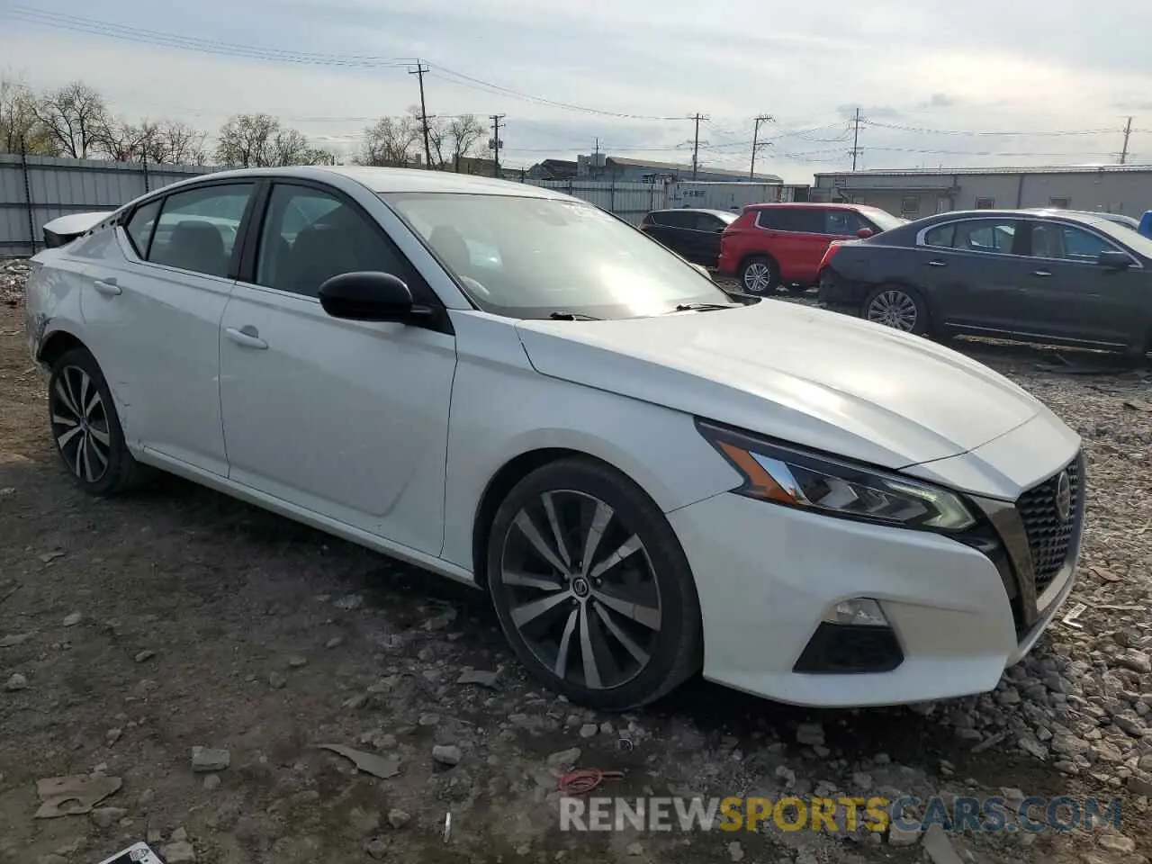 4 Photograph of a damaged car 1N4BL4CV1LN310007 NISSAN ALTIMA 2020
