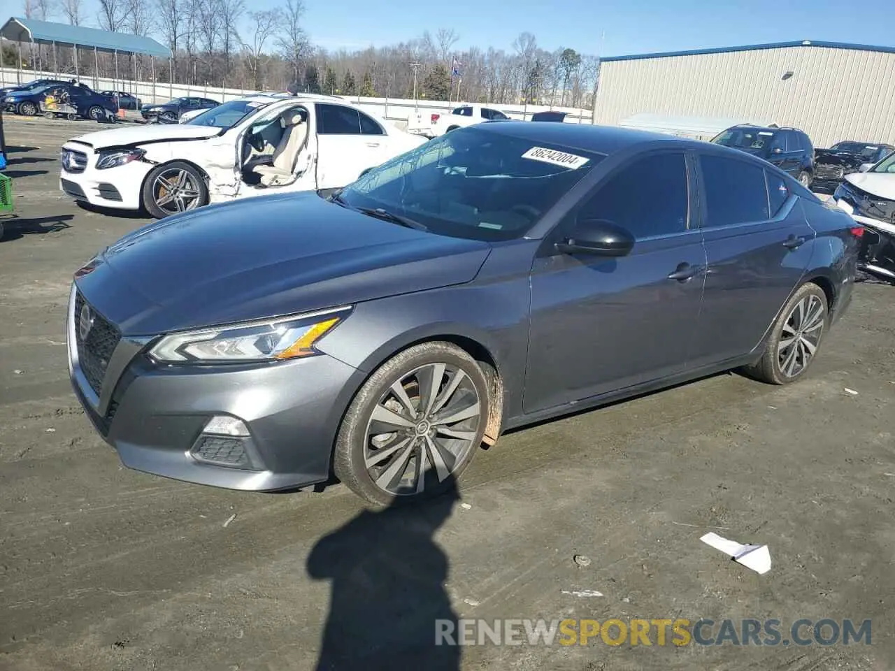 1 Photograph of a damaged car 1N4BL4CV1LN314302 NISSAN ALTIMA 2020