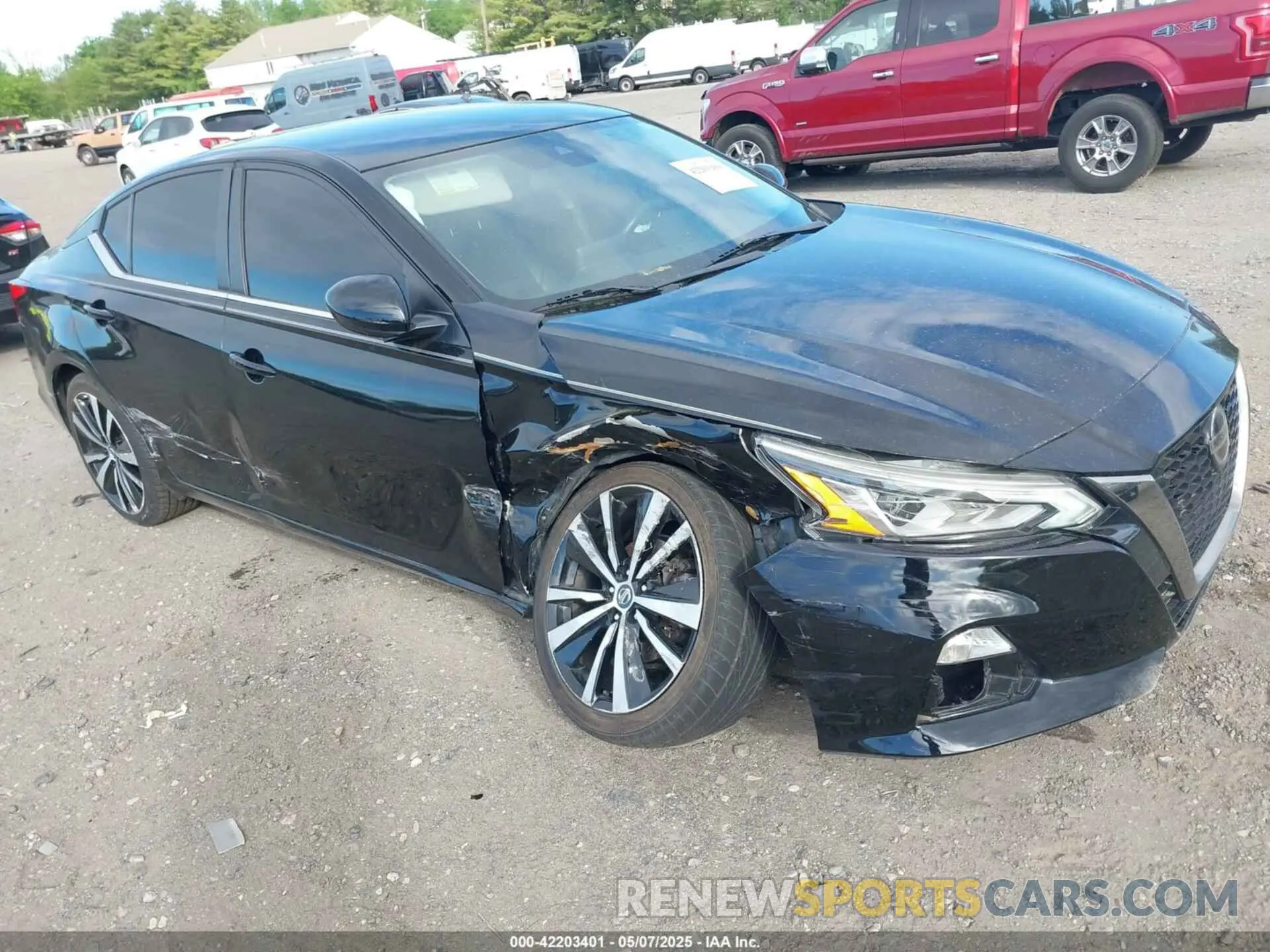 1 Photograph of a damaged car 1N4BL4CV2LC128246 NISSAN ALTIMA 2020