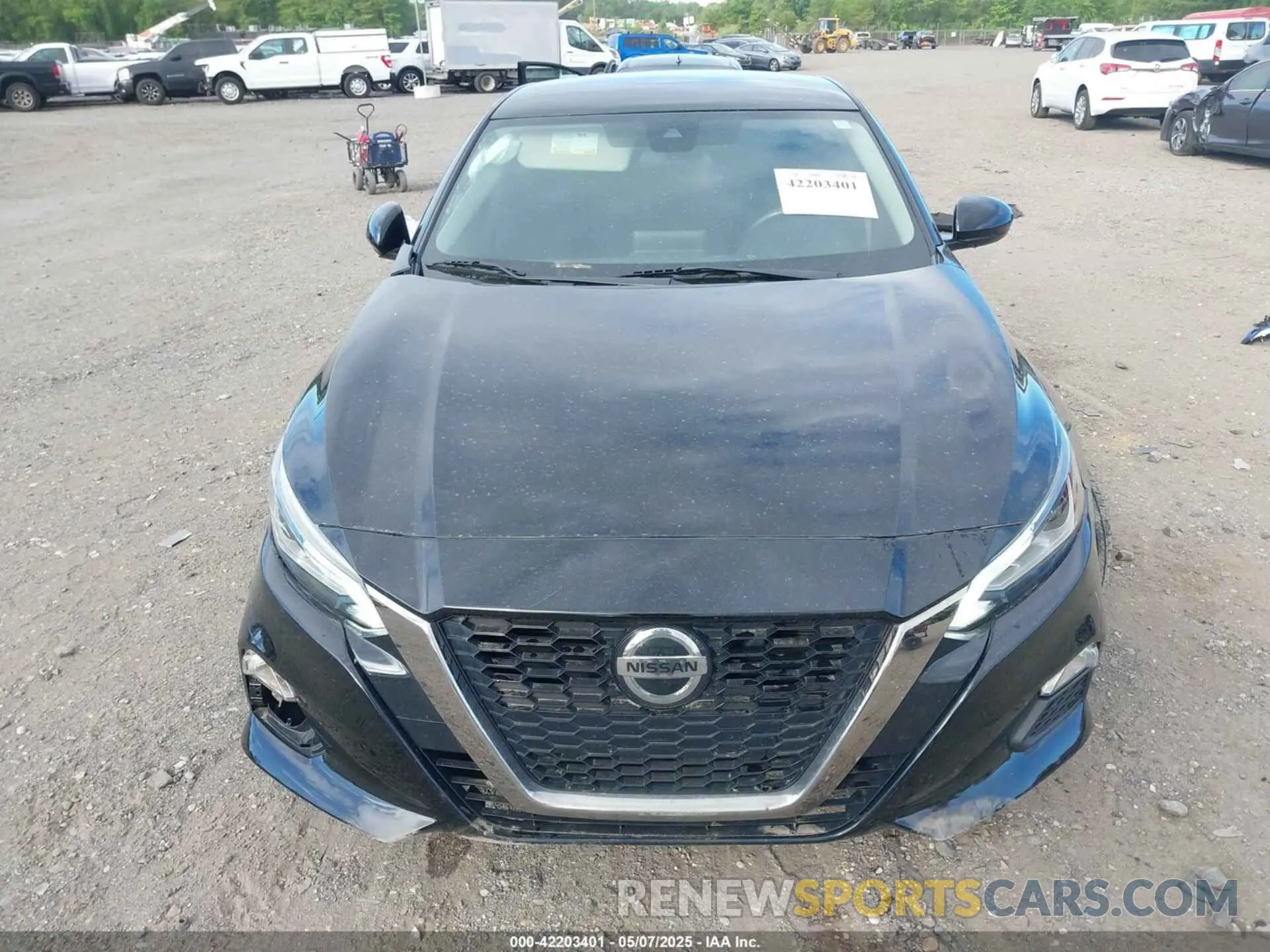 12 Photograph of a damaged car 1N4BL4CV2LC128246 NISSAN ALTIMA 2020