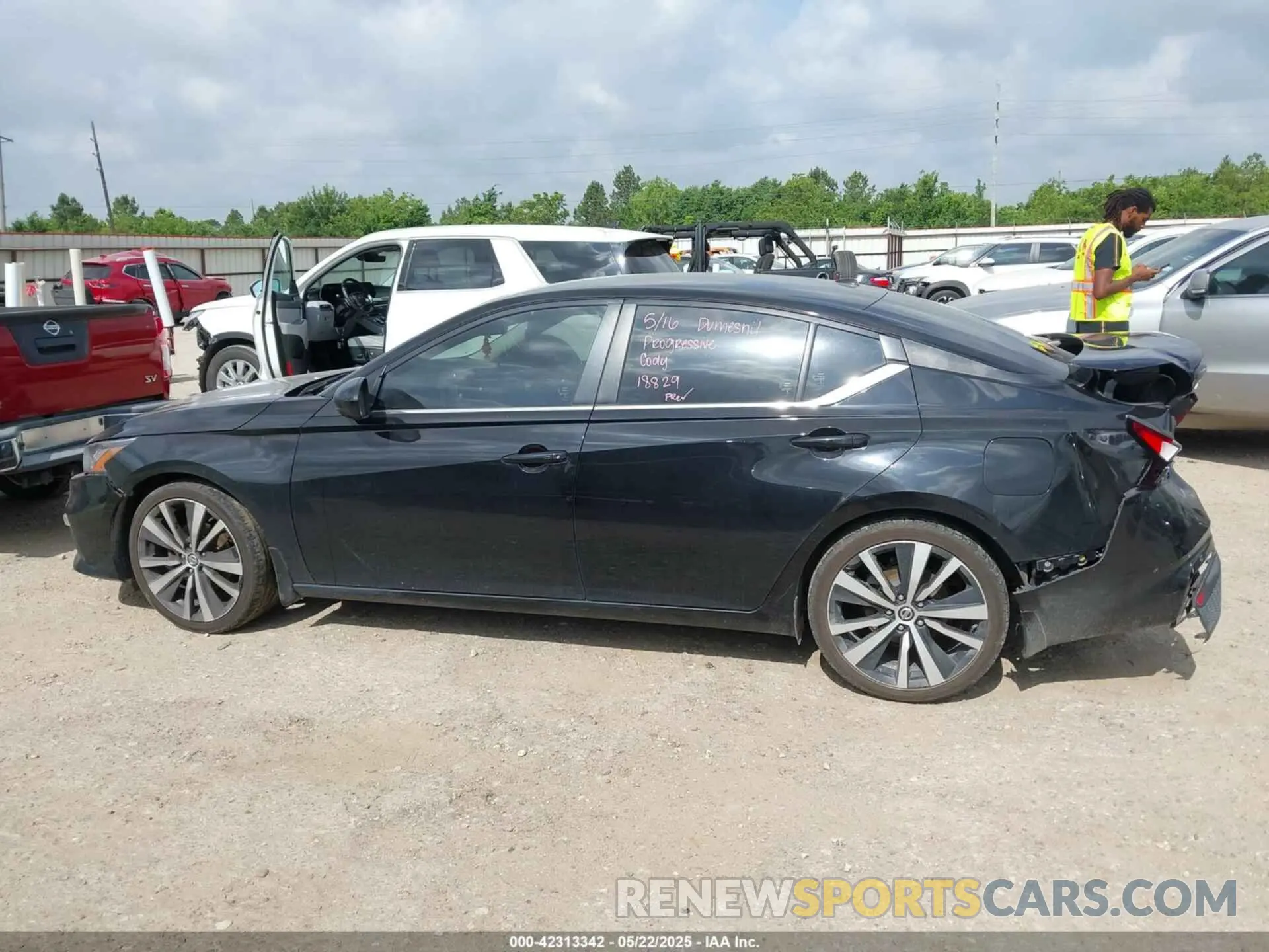 14 Photograph of a damaged car 1N4BL4CV2LC160954 NISSAN ALTIMA 2020