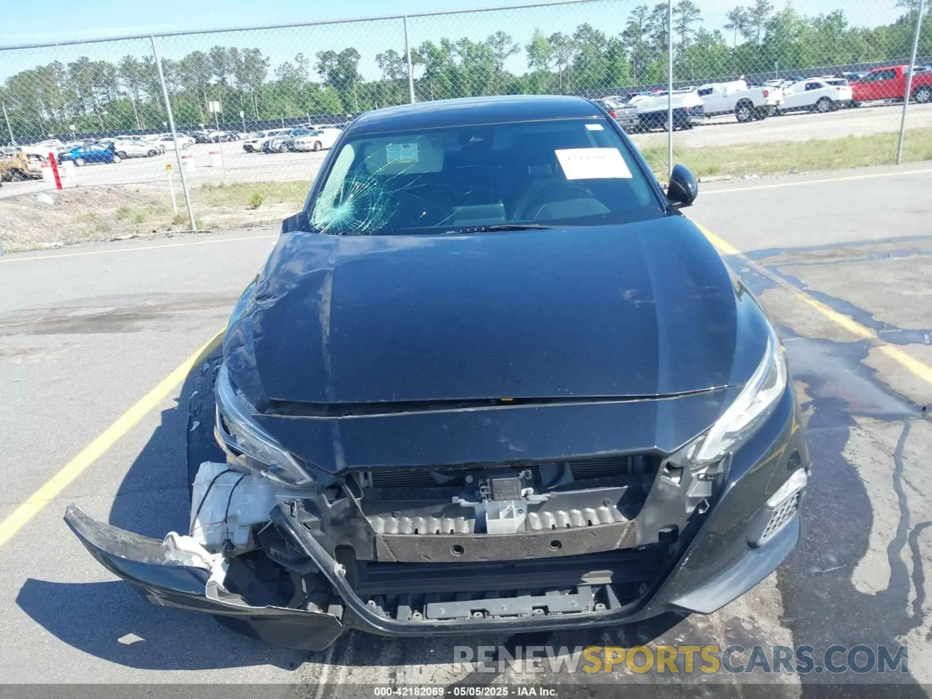 12 Photograph of a damaged car 1N4BL4CV2LC172411 NISSAN ALTIMA 2020