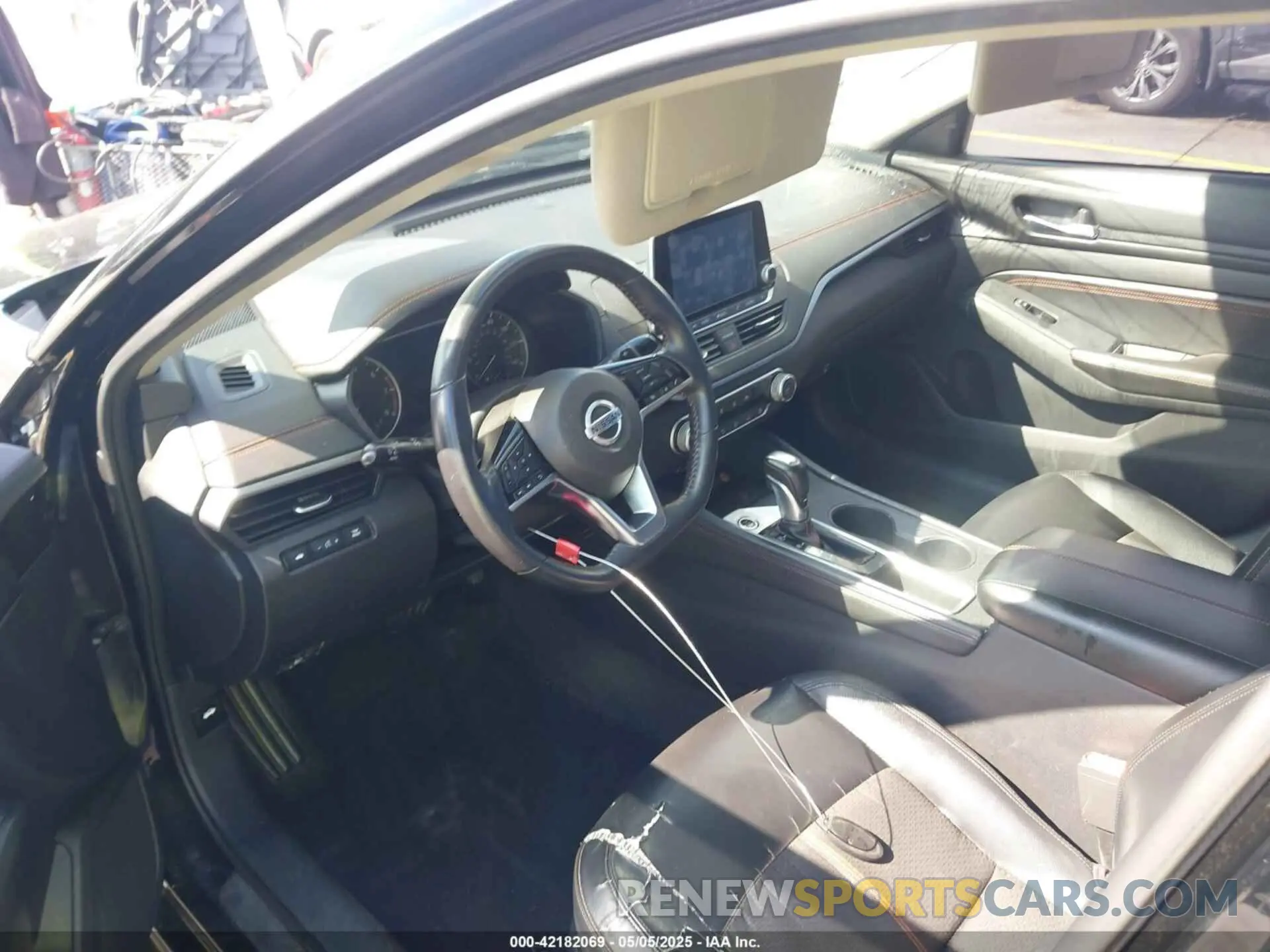 5 Photograph of a damaged car 1N4BL4CV2LC172411 NISSAN ALTIMA 2020