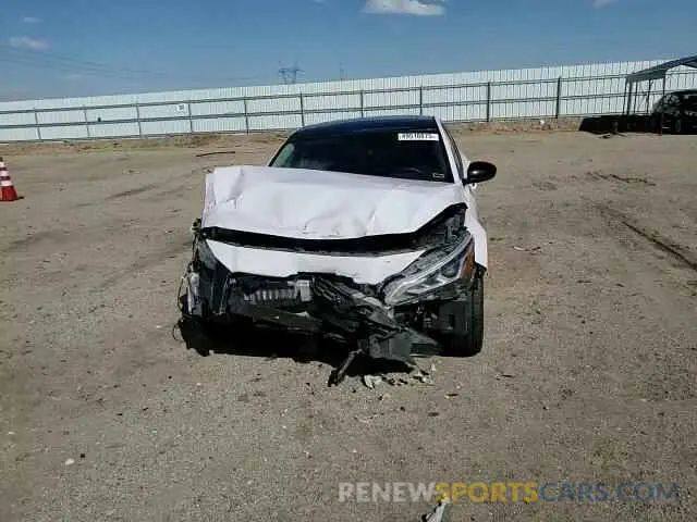 11 Photograph of a damaged car 1N4BL4CV2LC226029 NISSAN ALTIMA 2020