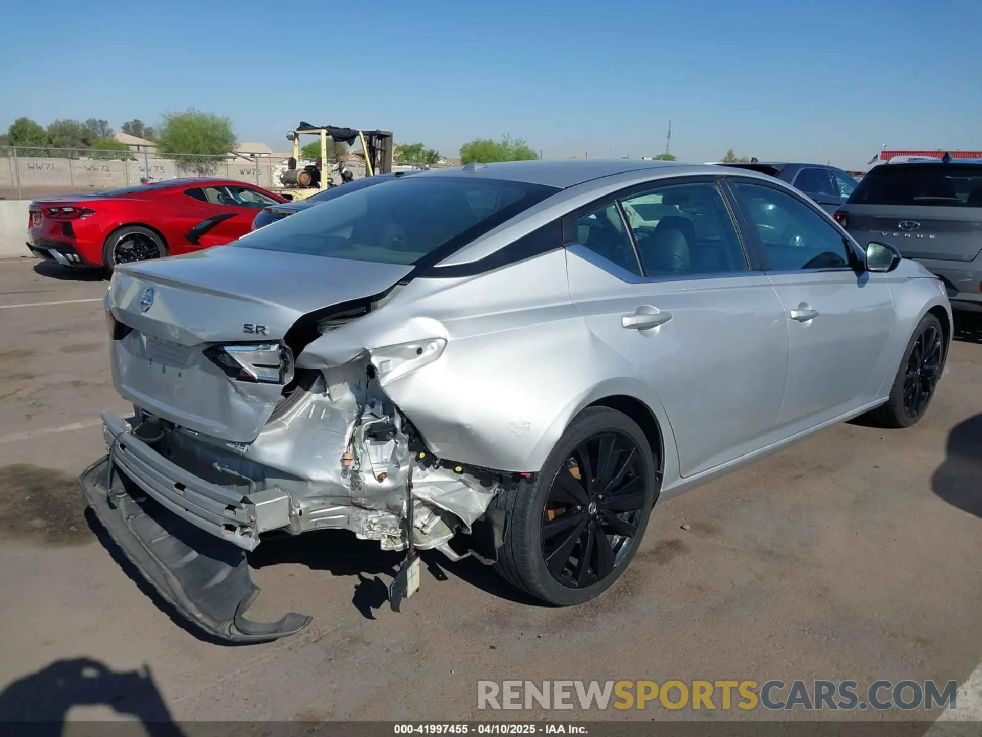 6 Photograph of a damaged car 1N4BL4CV2LC233031 NISSAN ALTIMA 2020