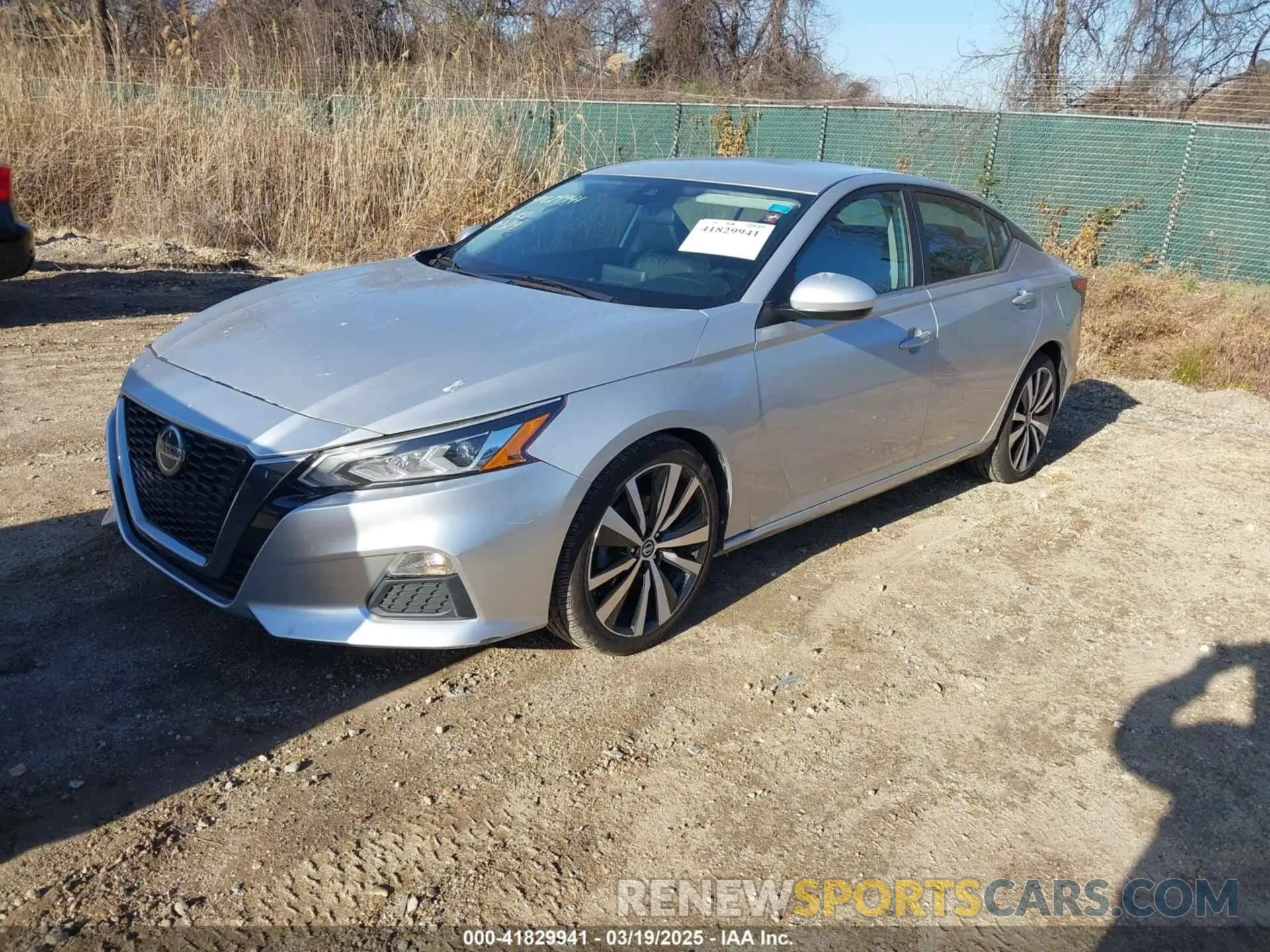 2 Photograph of a damaged car 1N4BL4CV3LC135383 NISSAN ALTIMA 2020