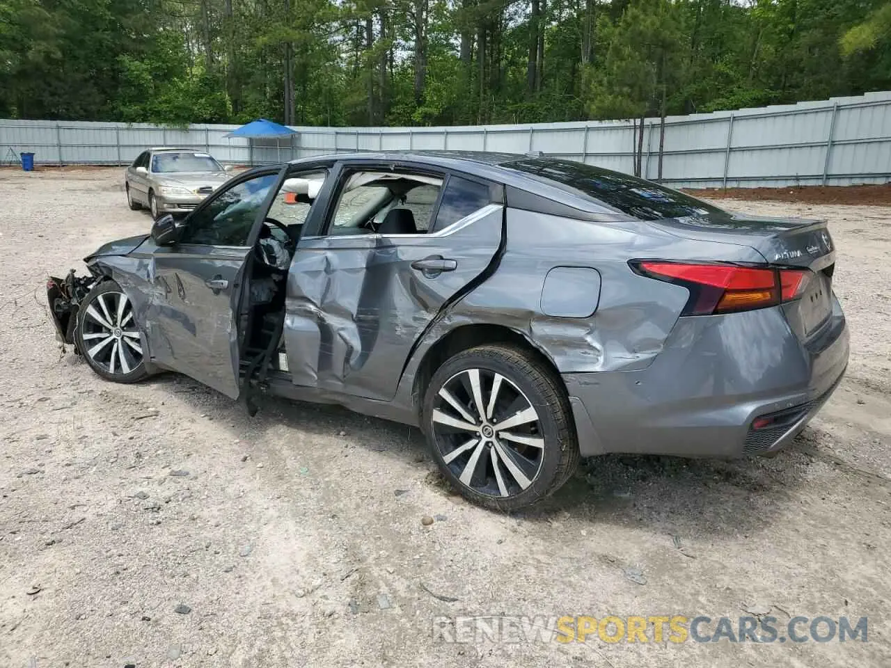 2 Photograph of a damaged car 1N4BL4CV3LC179903 NISSAN ALTIMA 2020
