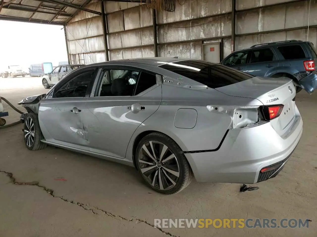 2 Photograph of a damaged car 1N4BL4CV3LC248704 NISSAN ALTIMA 2020