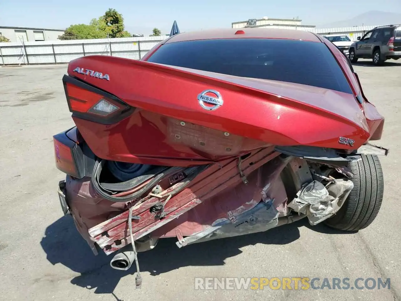 6 Photograph of a damaged car 1N4BL4CV3LC252462 NISSAN ALTIMA 2020