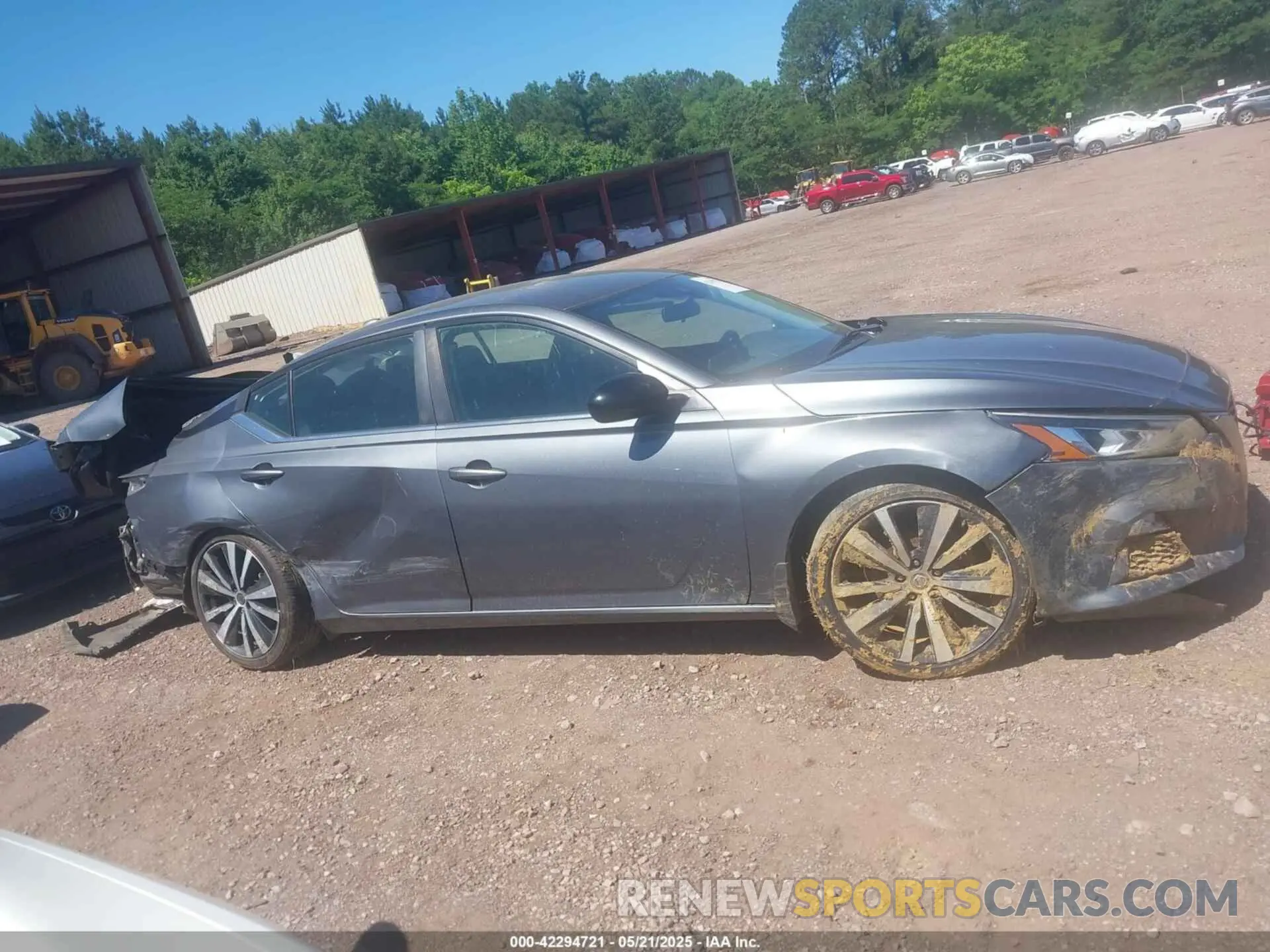 13 Photograph of a damaged car 1N4BL4CV4LC120911 NISSAN ALTIMA 2020