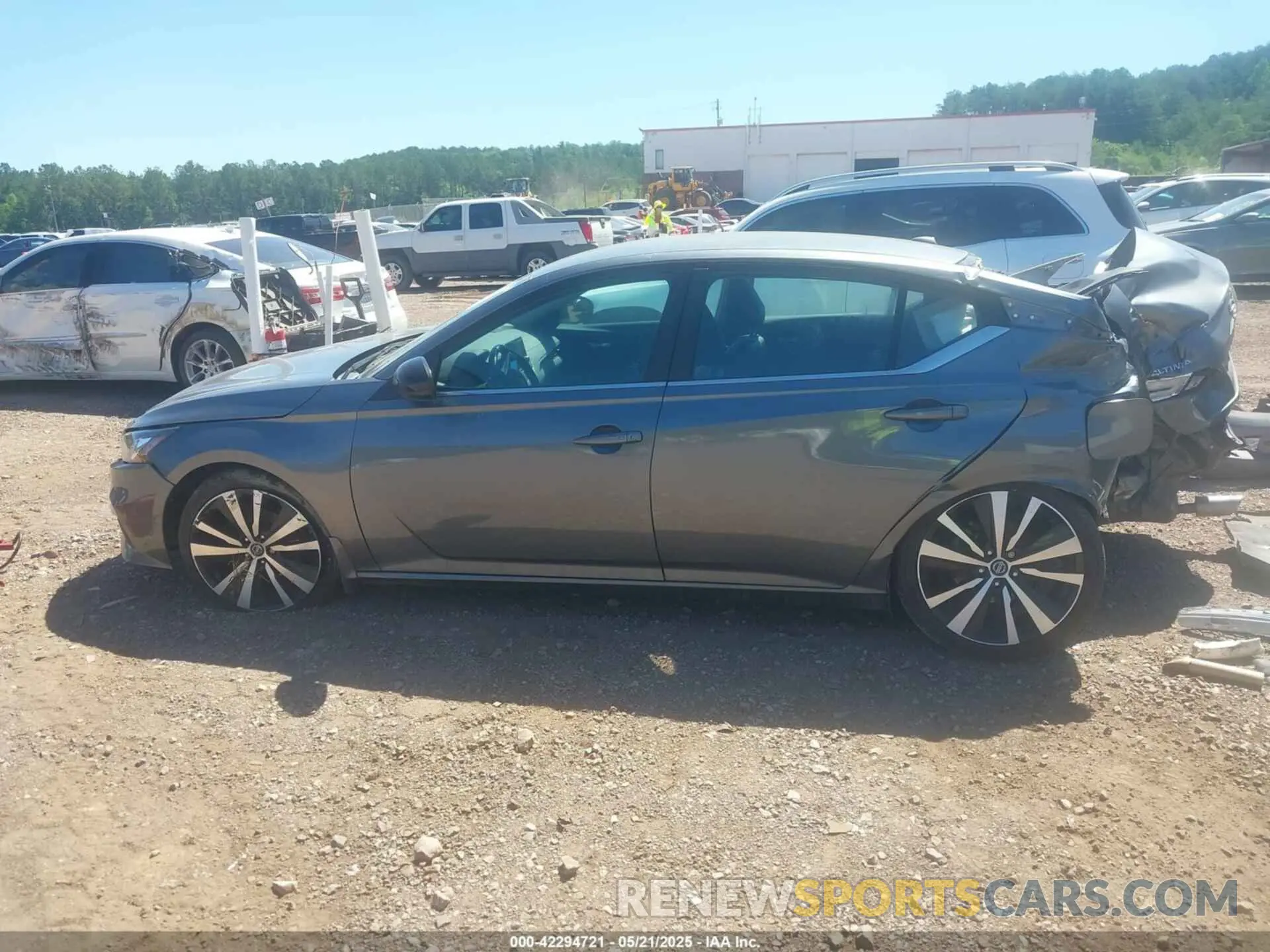 14 Photograph of a damaged car 1N4BL4CV4LC120911 NISSAN ALTIMA 2020
