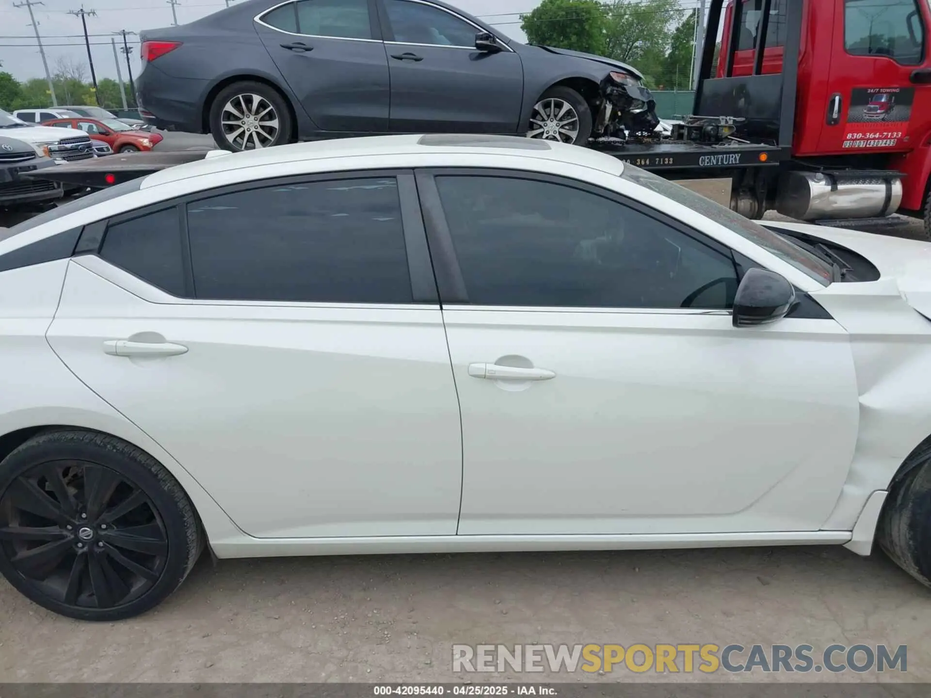 14 Photograph of a damaged car 1N4BL4CV4LC125218 NISSAN ALTIMA 2020
