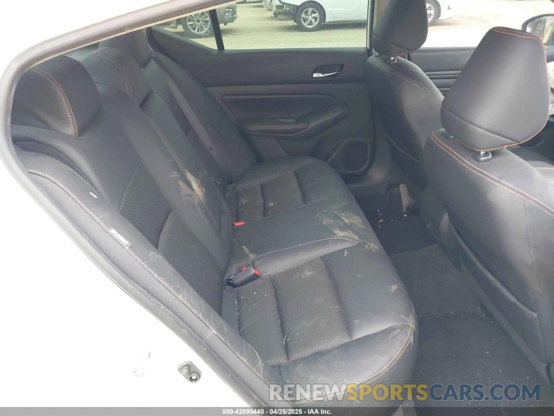 8 Photograph of a damaged car 1N4BL4CV4LC125218 NISSAN ALTIMA 2020