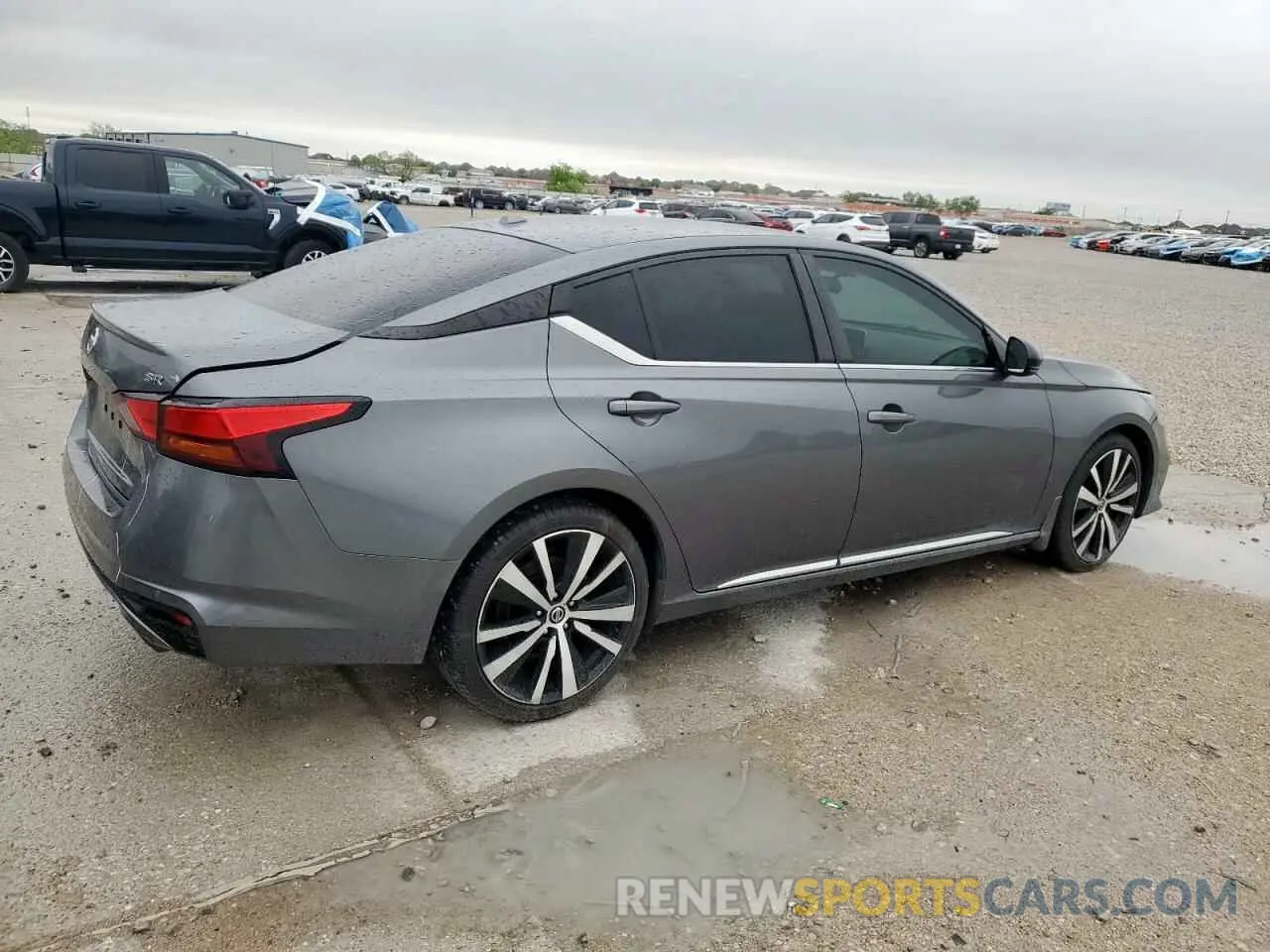 3 Photograph of a damaged car 1N4BL4CV4LC136302 NISSAN ALTIMA 2020