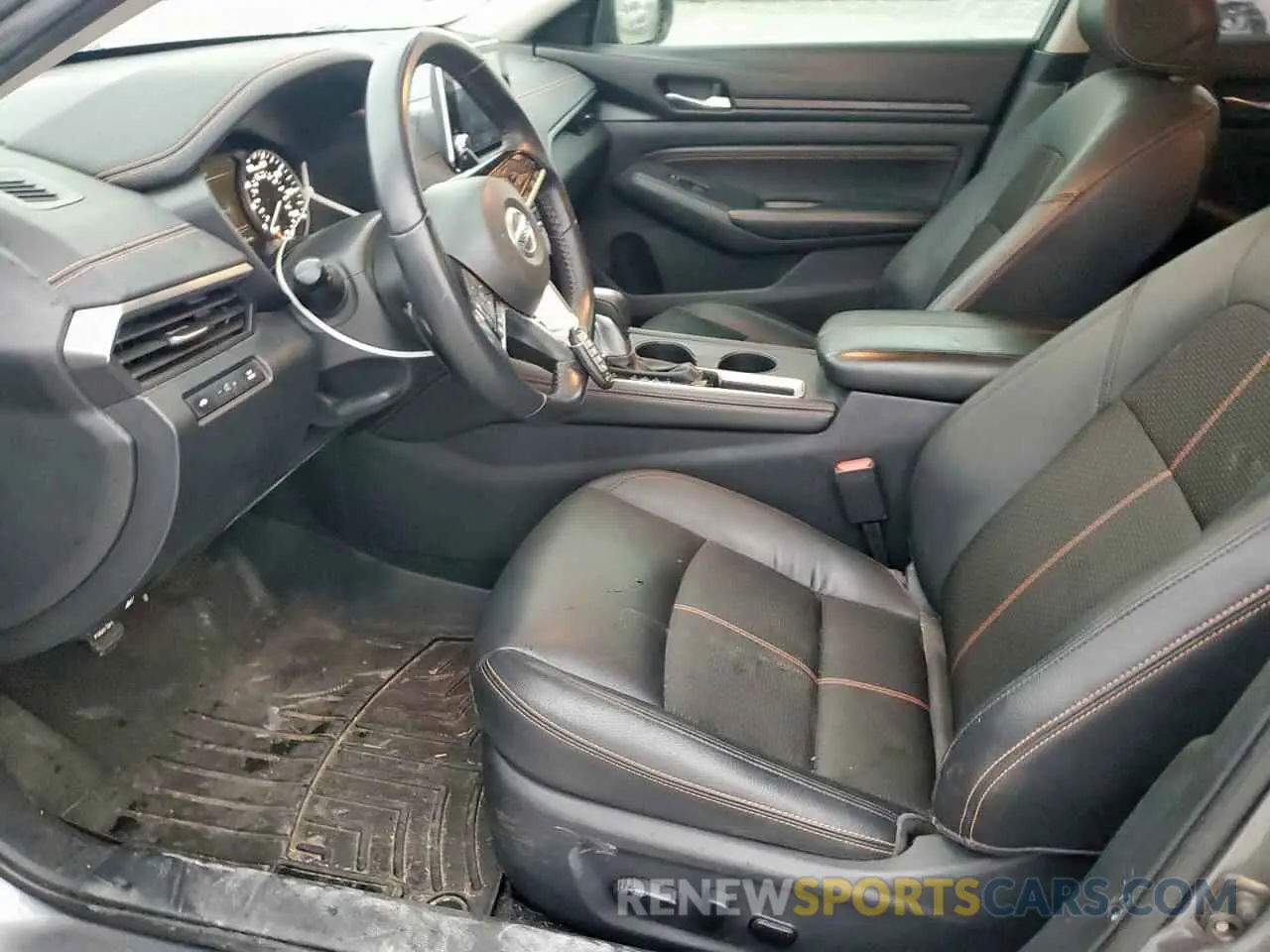 7 Photograph of a damaged car 1N4BL4CV4LC136302 NISSAN ALTIMA 2020