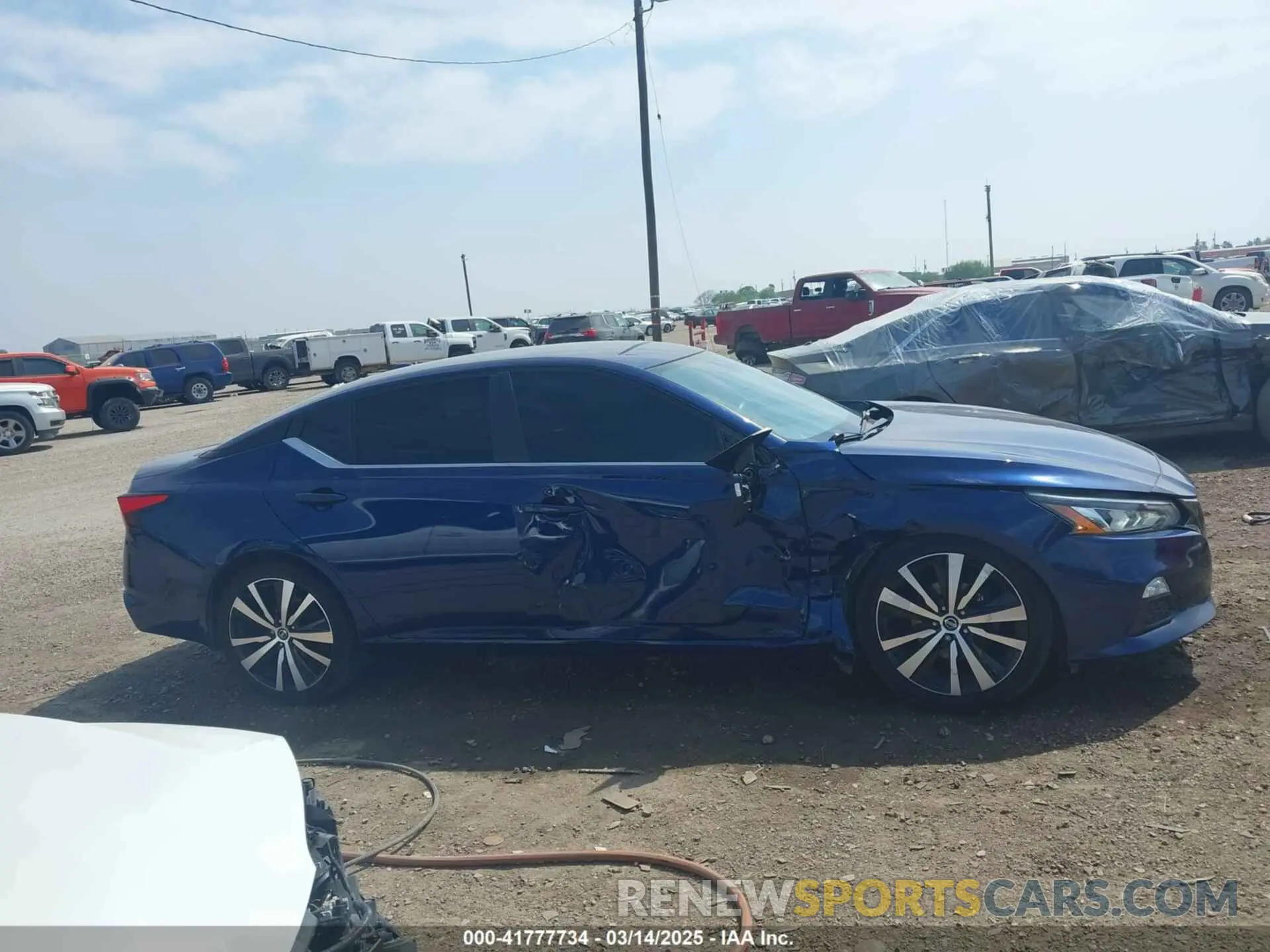 13 Photograph of a damaged car 1N4BL4CV4LC165329 NISSAN ALTIMA 2020