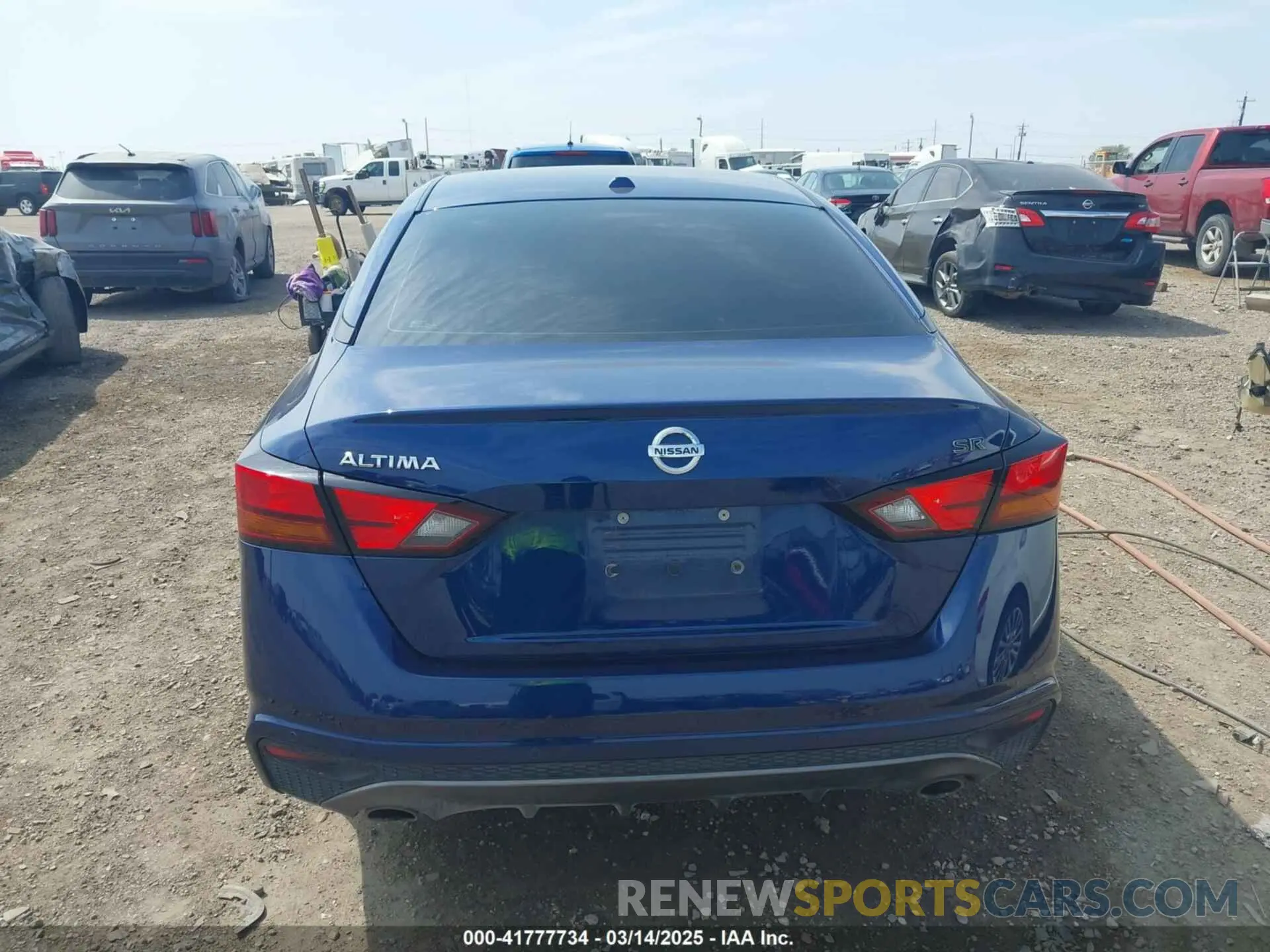 16 Photograph of a damaged car 1N4BL4CV4LC165329 NISSAN ALTIMA 2020
