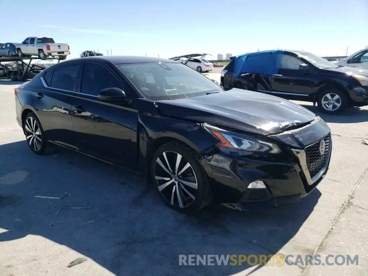 4 Photograph of a damaged car 1N4BL4CV4LC174466 NISSAN ALTIMA 2020
