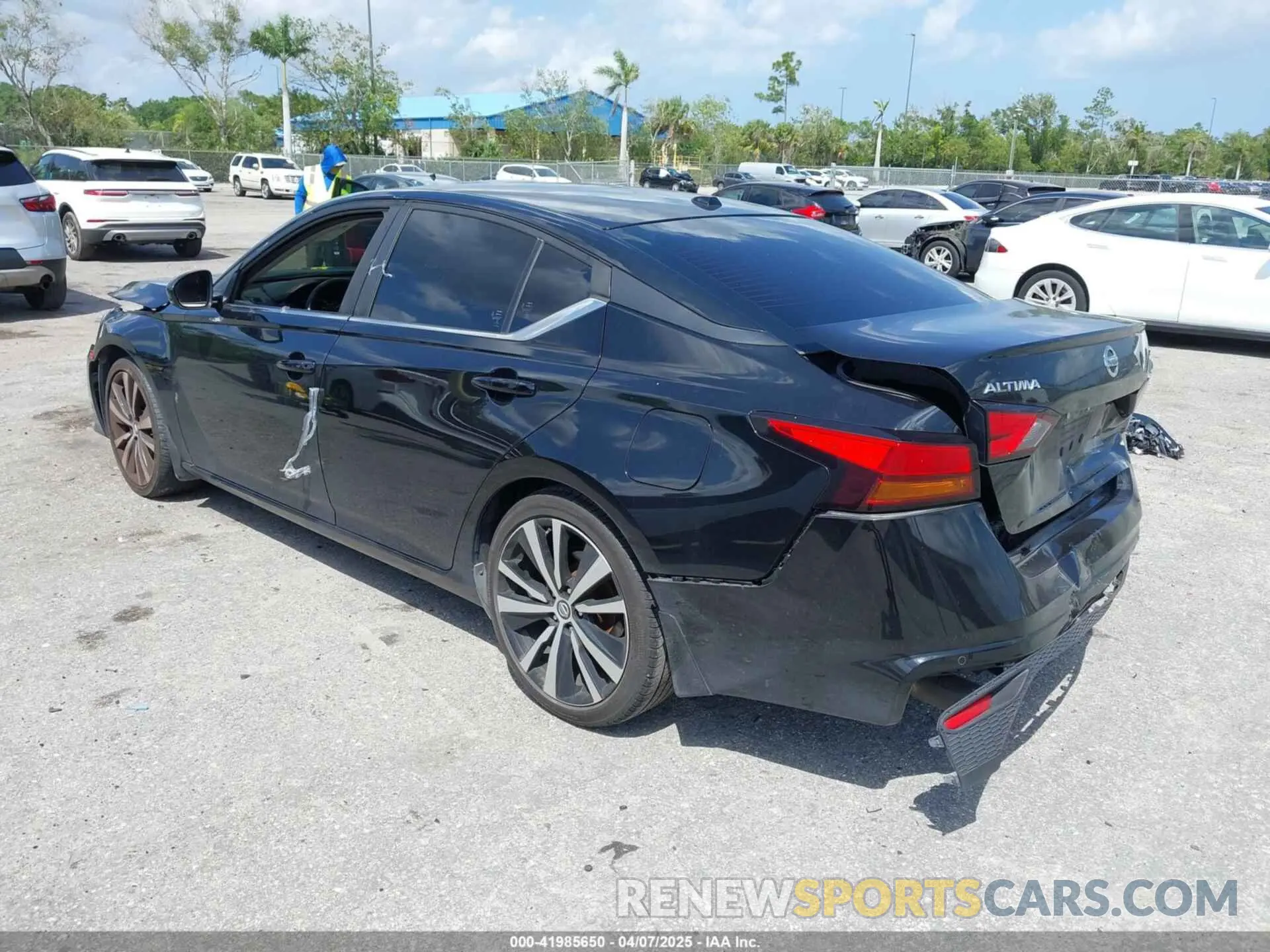 12 Photograph of a damaged car 1N4BL4CV4LC180798 NISSAN ALTIMA 2020