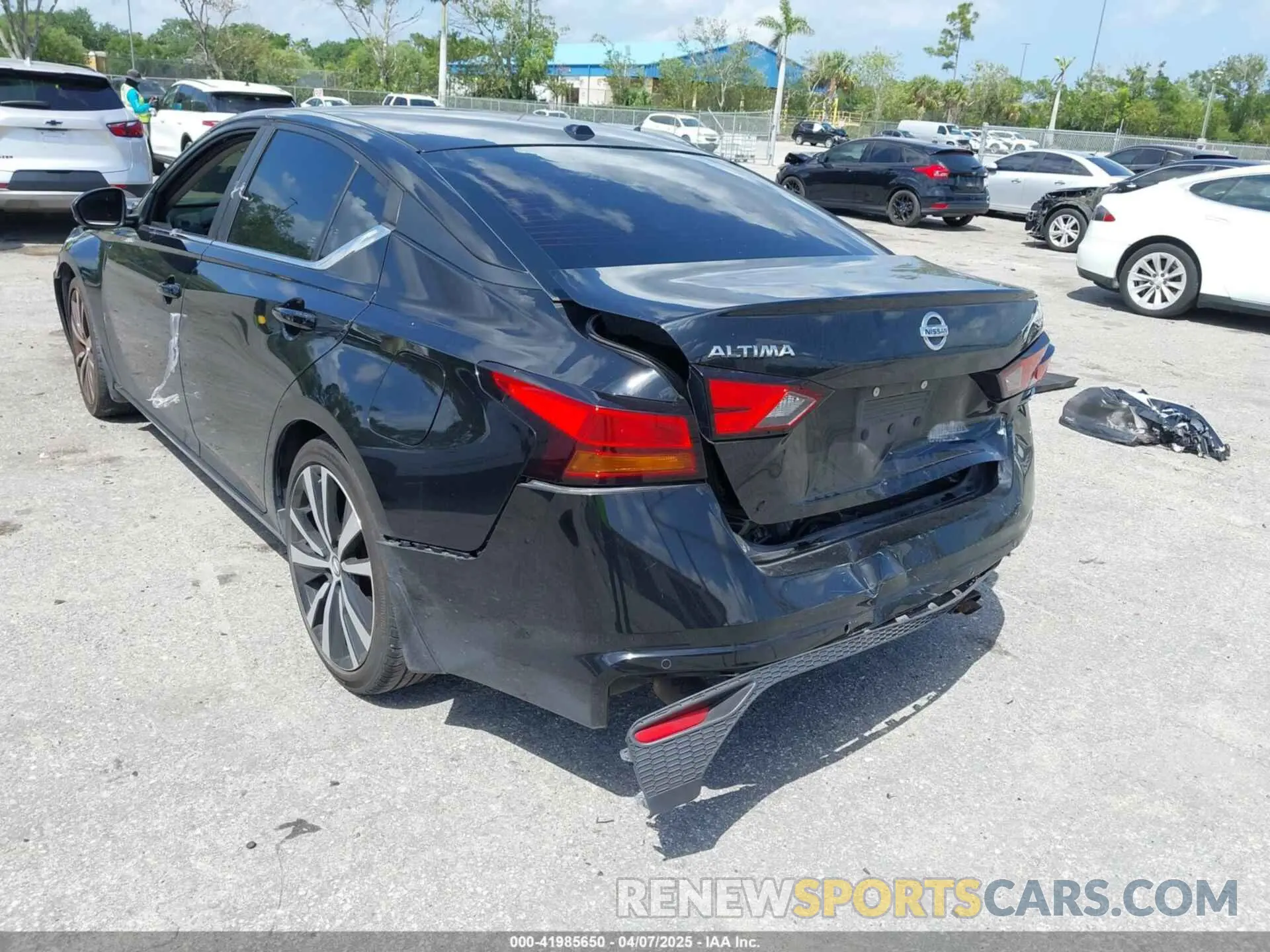 6 Photograph of a damaged car 1N4BL4CV4LC180798 NISSAN ALTIMA 2020