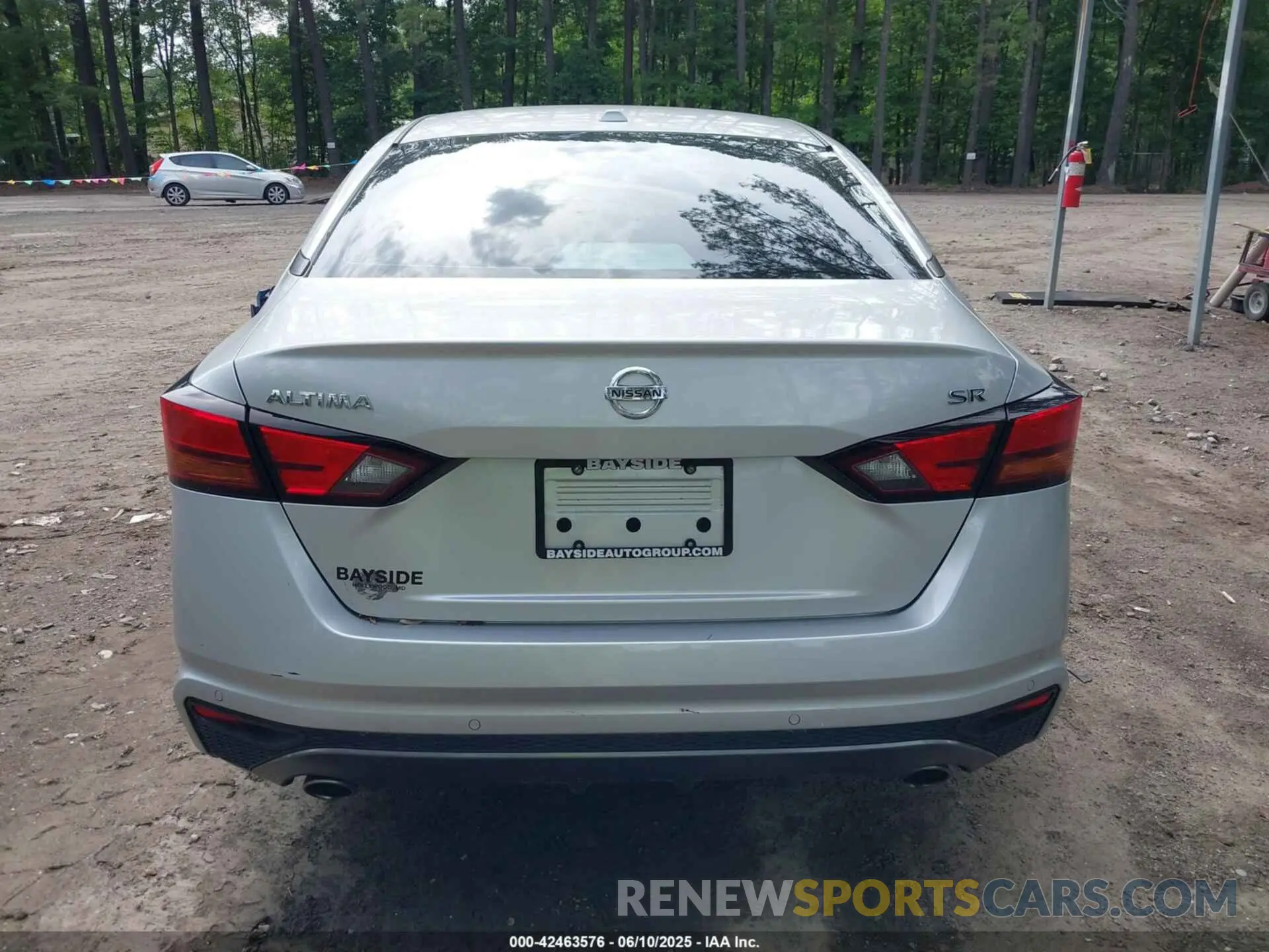 17 Photograph of a damaged car 1N4BL4CV4LC213587 NISSAN ALTIMA 2020