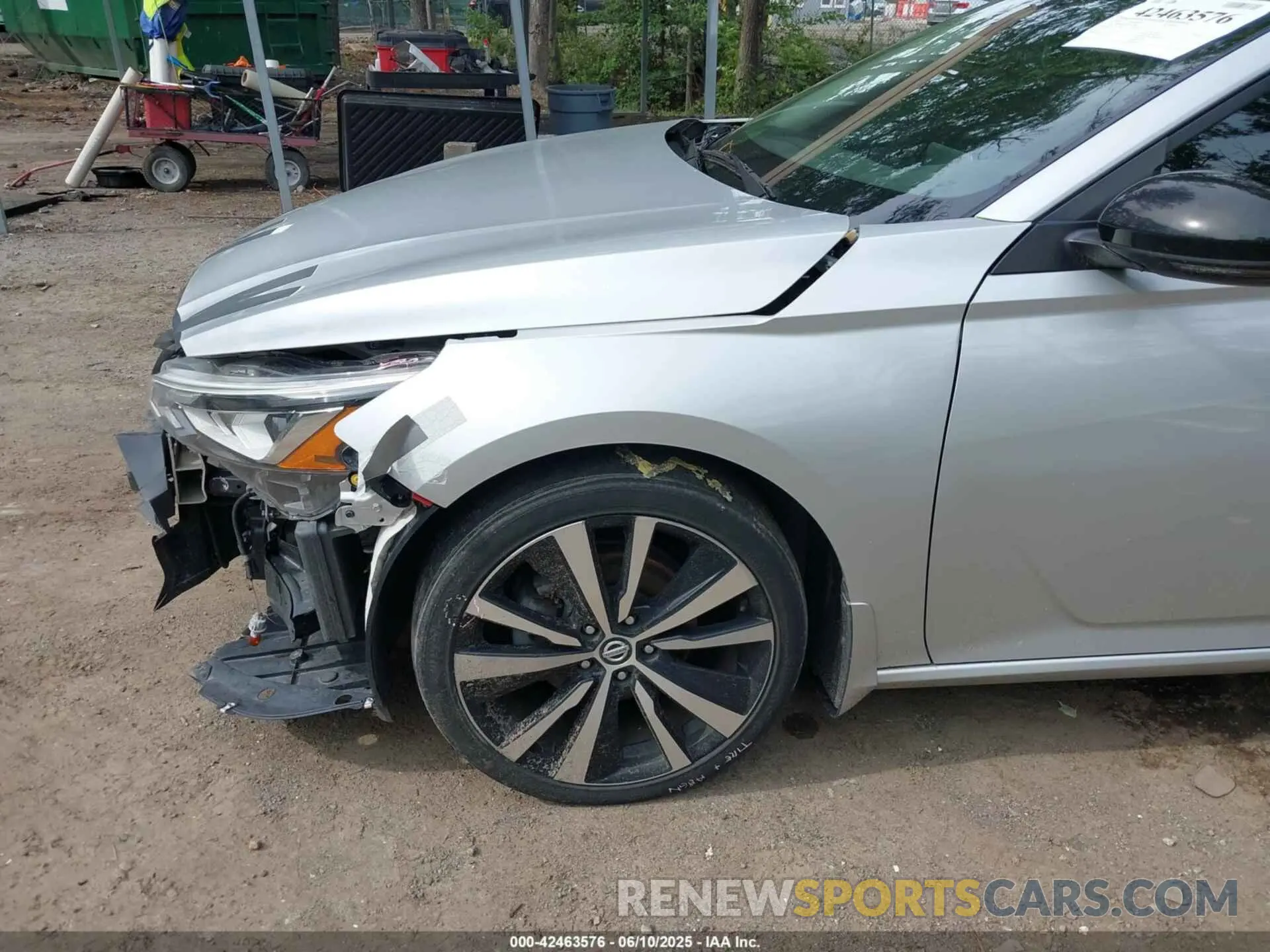 18 Photograph of a damaged car 1N4BL4CV4LC213587 NISSAN ALTIMA 2020