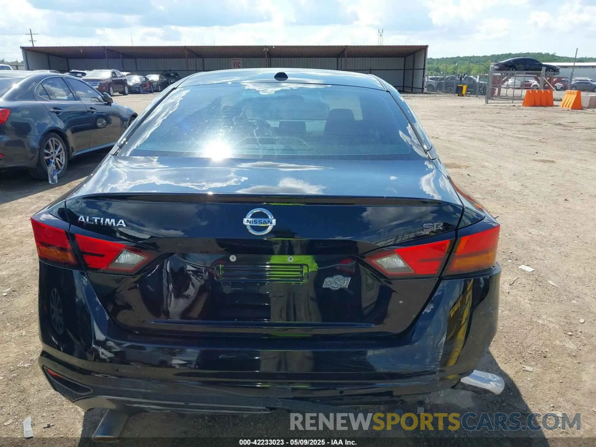 17 Photograph of a damaged car 1N4BL4CV4LC250722 NISSAN ALTIMA 2020