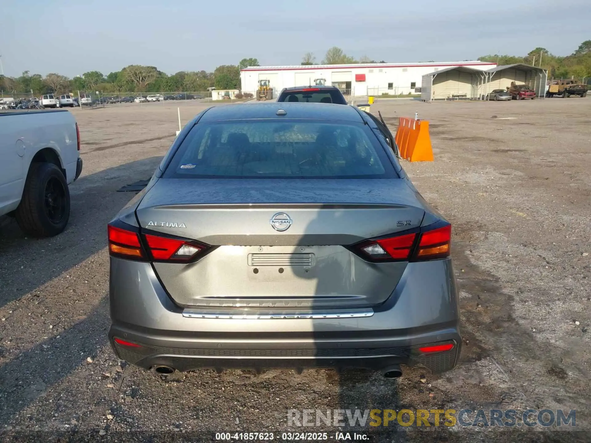 16 Photograph of a damaged car 1N4BL4CV4LC260151 NISSAN ALTIMA 2020
