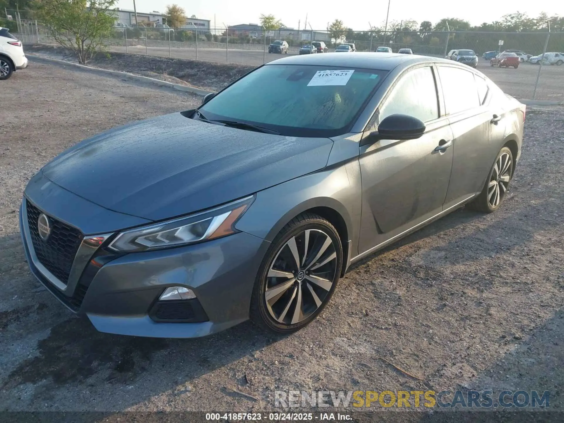 2 Photograph of a damaged car 1N4BL4CV4LC260151 NISSAN ALTIMA 2020