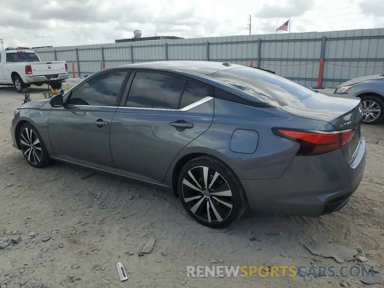 2 Photograph of a damaged car 1N4BL4CV4LN317209 NISSAN ALTIMA 2020