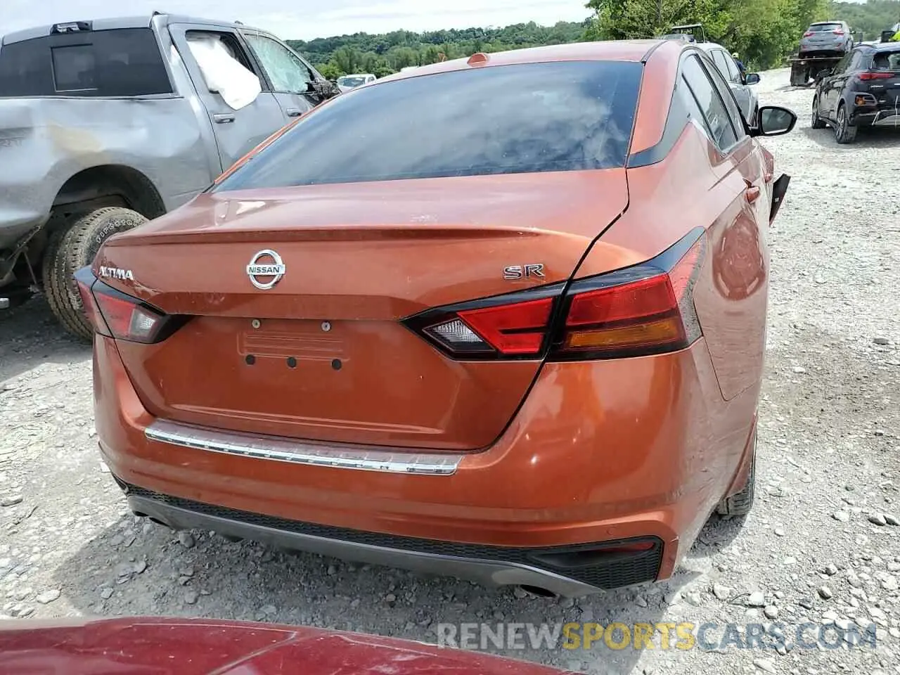 6 Photograph of a damaged car 1N4BL4CV4LN320000 NISSAN ALTIMA 2020