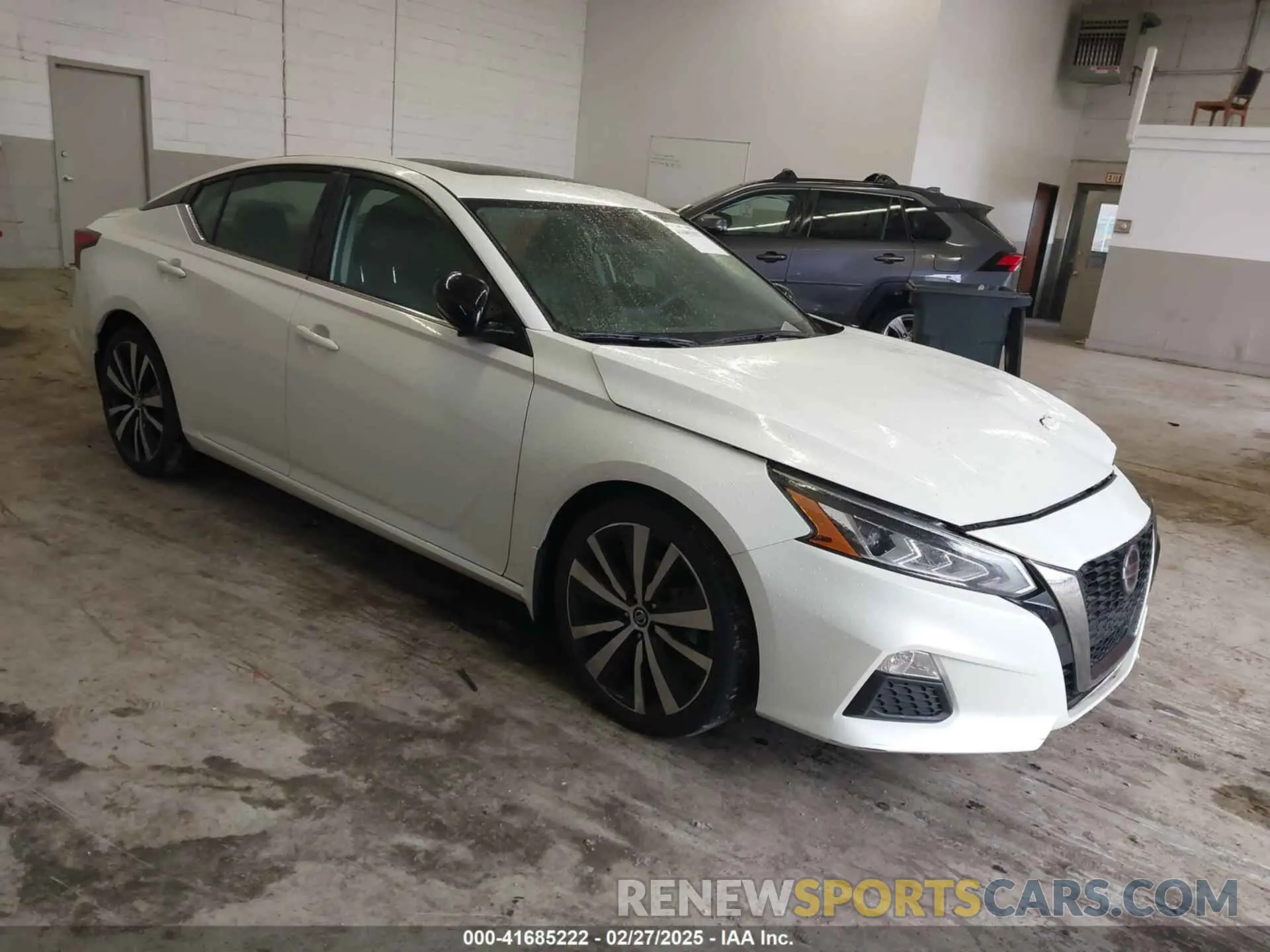 1 Photograph of a damaged car 1N4BL4CV5LC101798 NISSAN ALTIMA 2020