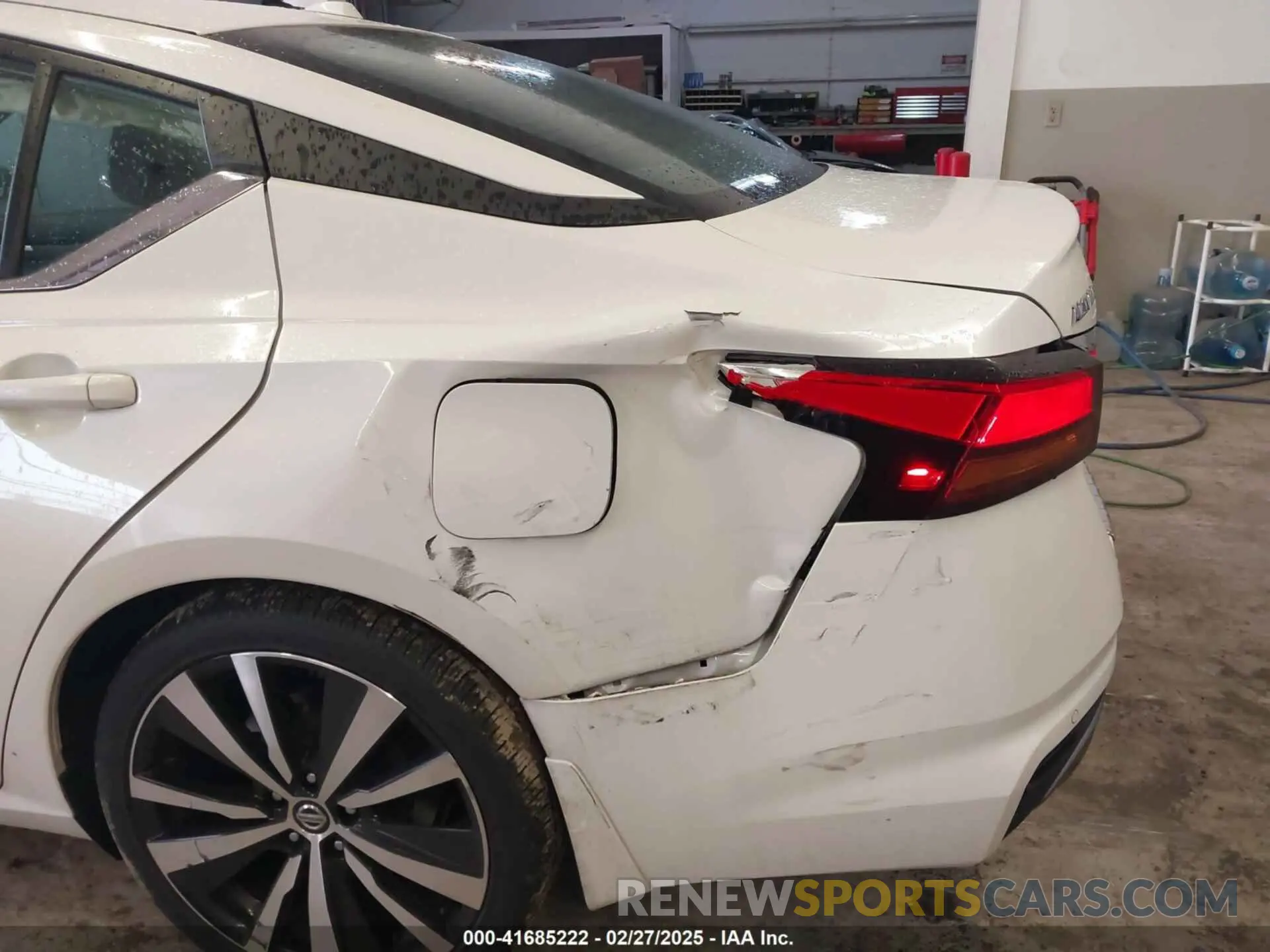 18 Photograph of a damaged car 1N4BL4CV5LC101798 NISSAN ALTIMA 2020