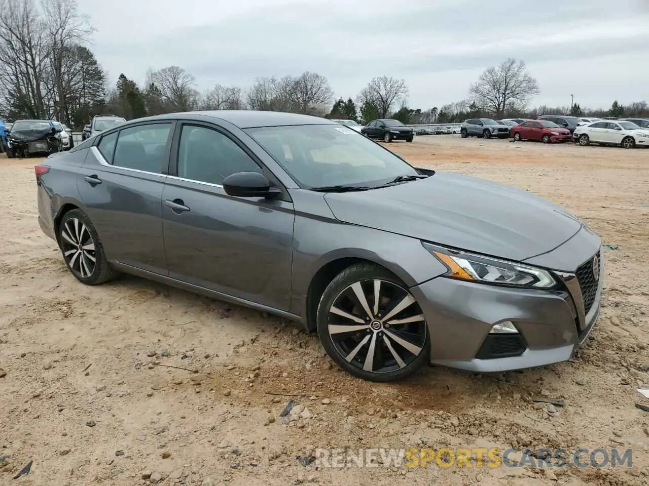 4 Photograph of a damaged car 1N4BL4CV5LC120741 NISSAN ALTIMA 2020