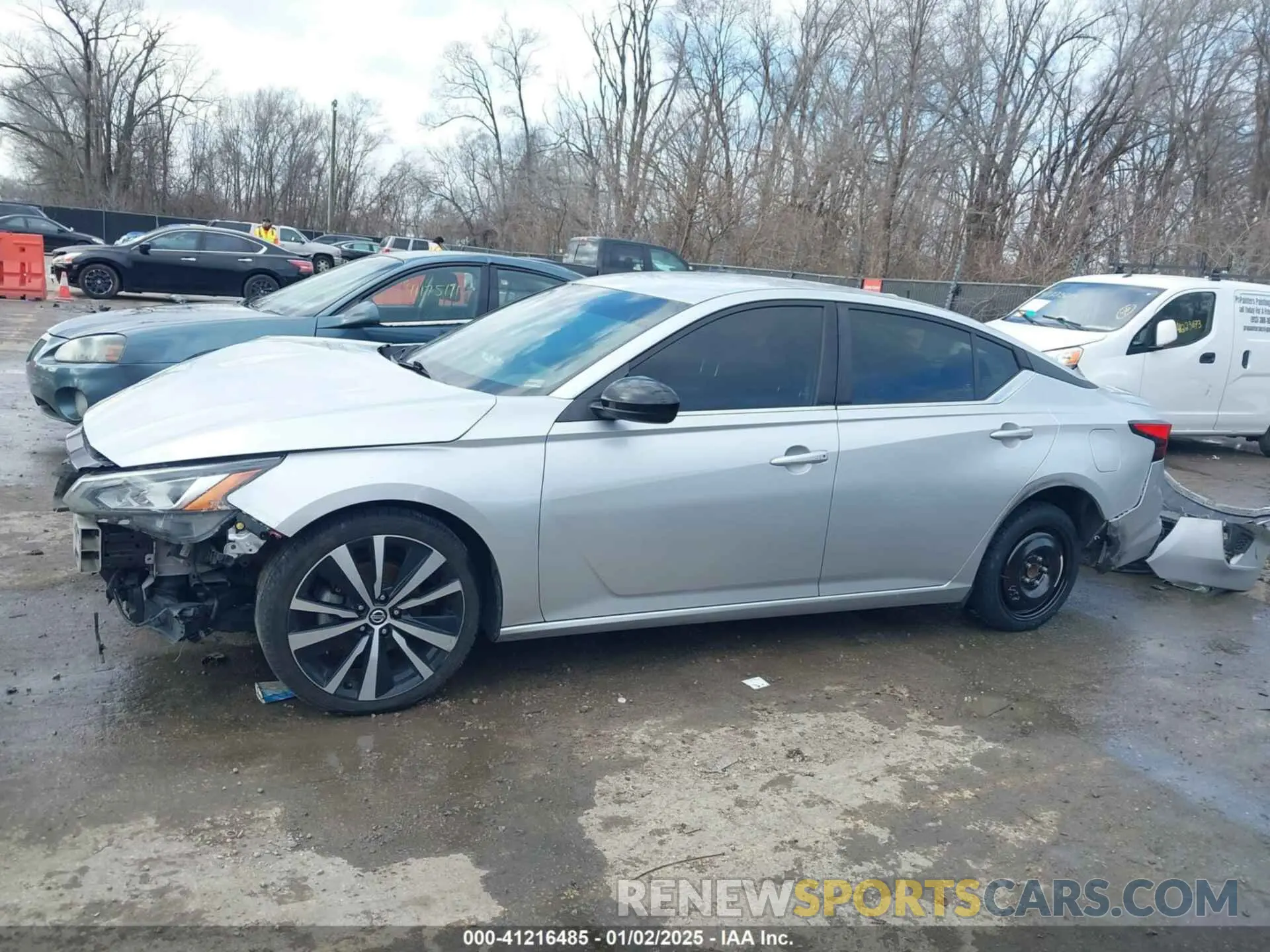 14 Photograph of a damaged car 1N4BL4CV5LC135174 NISSAN ALTIMA 2020