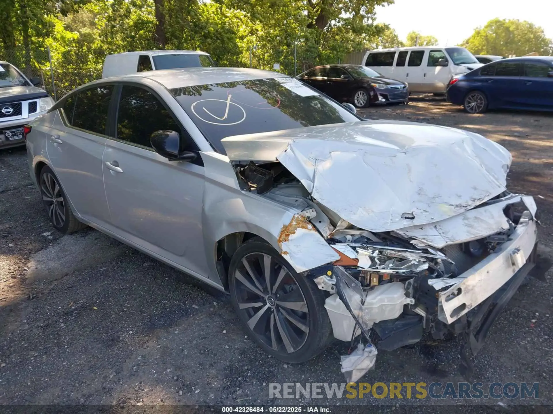 1 Photograph of a damaged car 1N4BL4CV5LC149527 NISSAN ALTIMA 2020