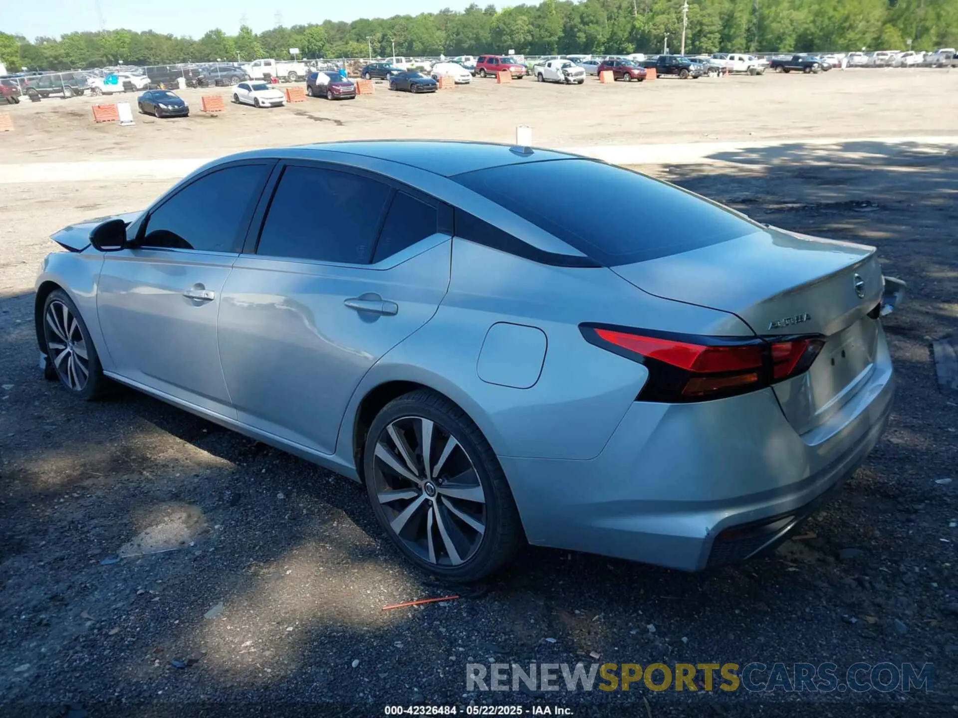 3 Photograph of a damaged car 1N4BL4CV5LC149527 NISSAN ALTIMA 2020
