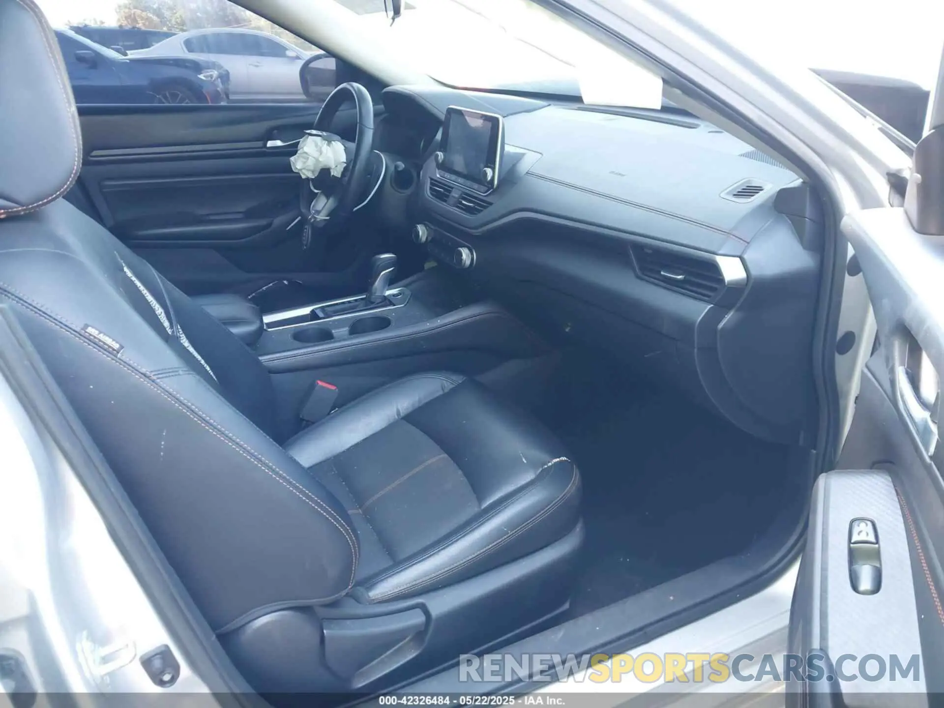 5 Photograph of a damaged car 1N4BL4CV5LC149527 NISSAN ALTIMA 2020