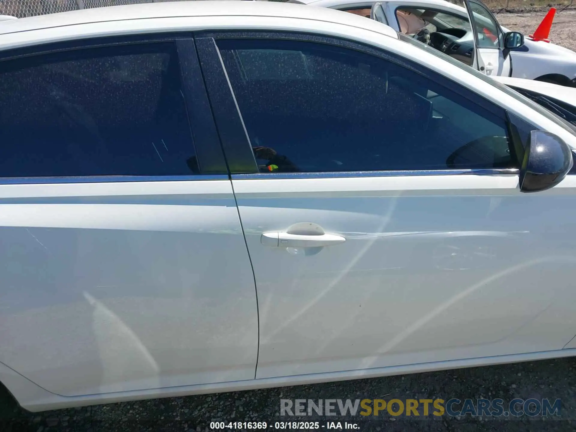 13 Photograph of a damaged car 1N4BL4CV5LC194371 NISSAN ALTIMA 2020