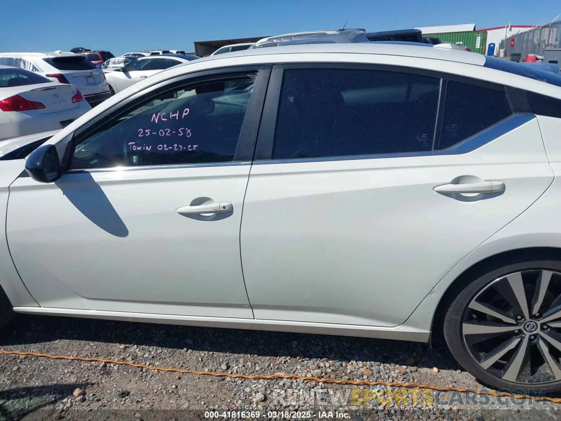 14 Photograph of a damaged car 1N4BL4CV5LC194371 NISSAN ALTIMA 2020