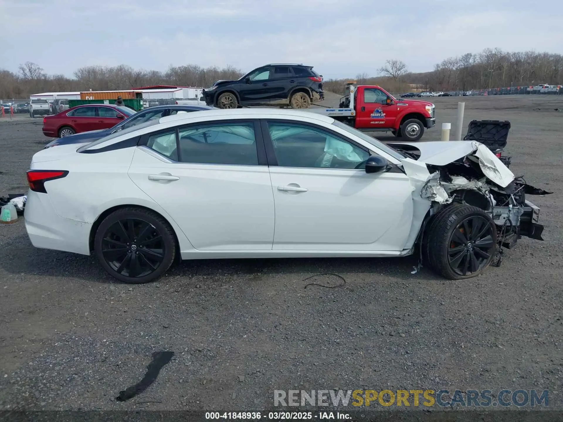 14 Photograph of a damaged car 1N4BL4CV5LC240488 NISSAN ALTIMA 2020