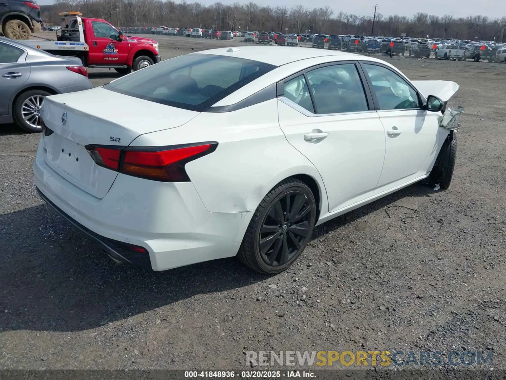 4 Photograph of a damaged car 1N4BL4CV5LC240488 NISSAN ALTIMA 2020