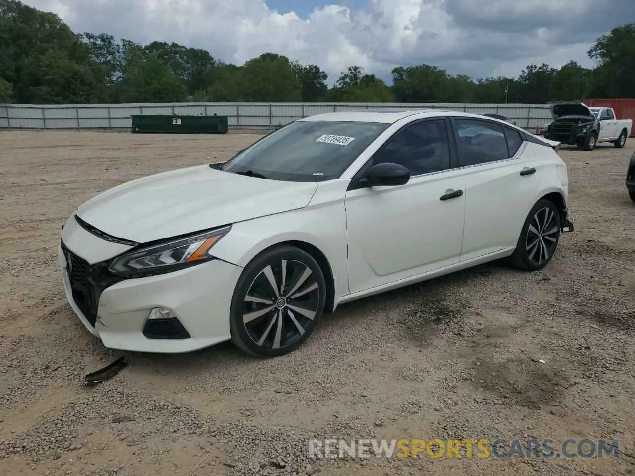 1 Photograph of a damaged car 1N4BL4CV5LC256206 NISSAN ALTIMA 2020