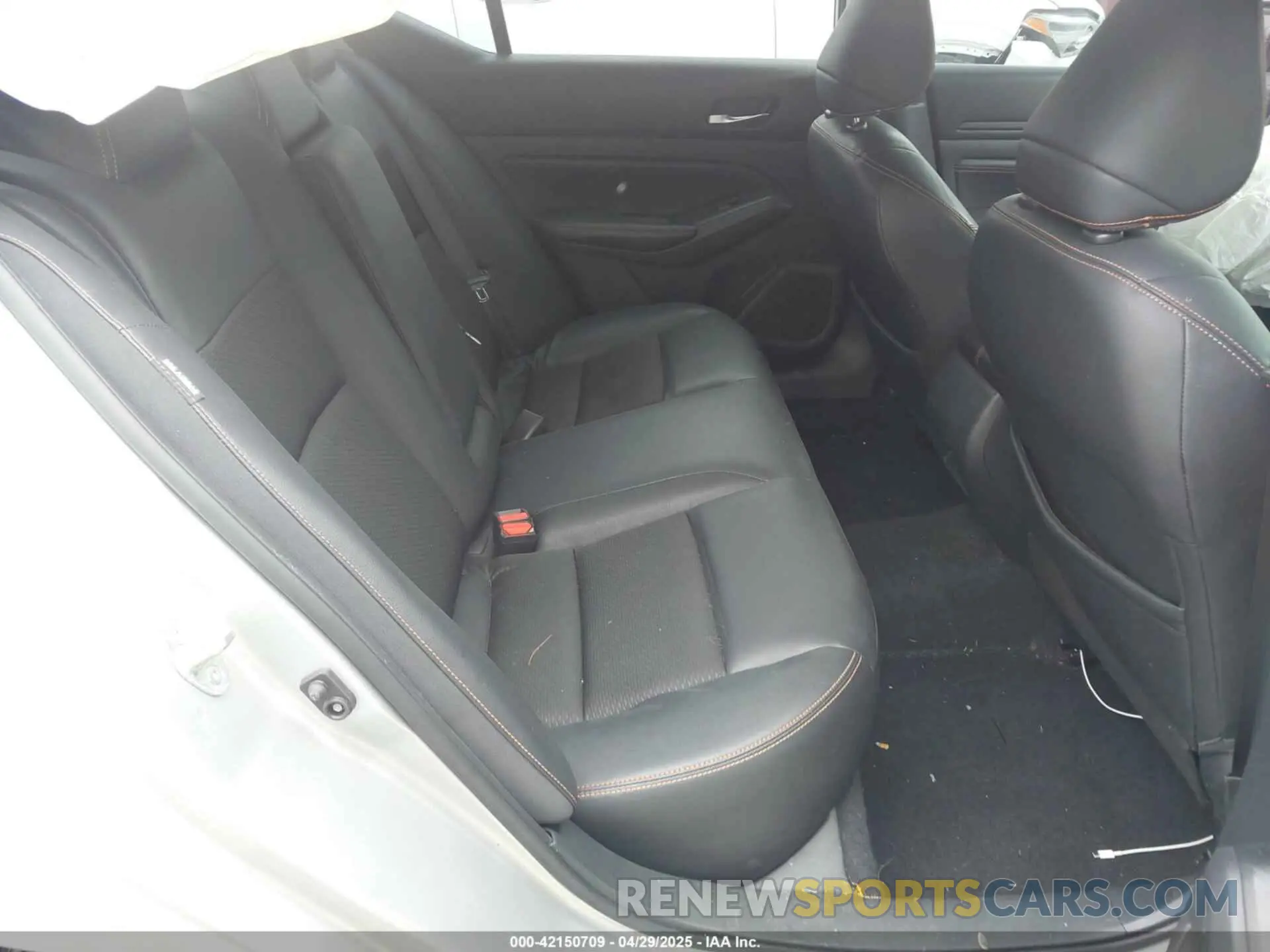 8 Photograph of a damaged car 1N4BL4CV5LN301259 NISSAN ALTIMA 2020